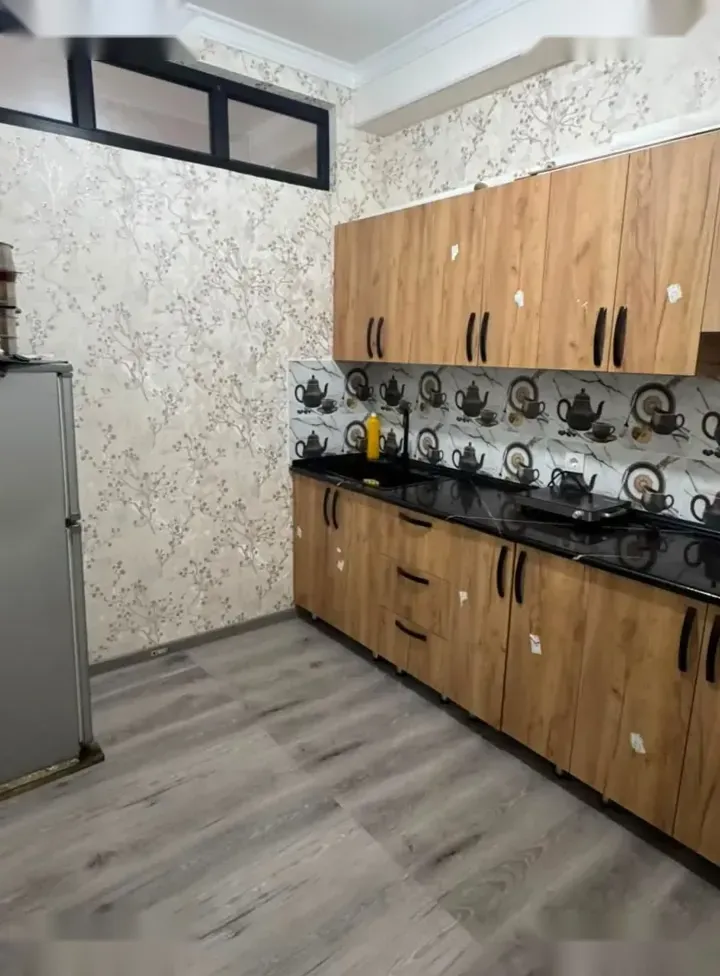 3-комн. квартира, 4 этаж, 60 м², Сомони