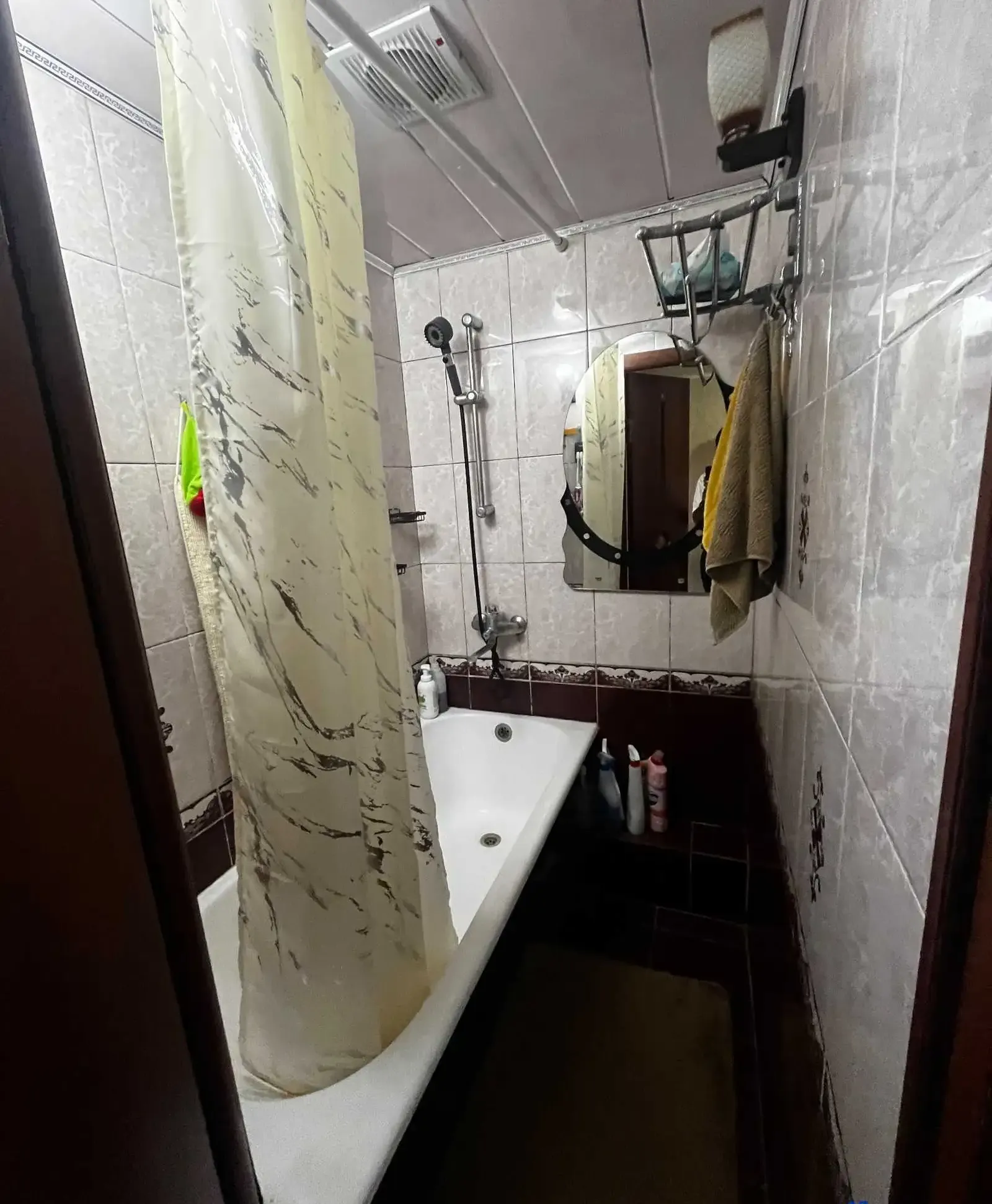 4-комн. квартира, 4 этаж, 83 м², Фирдавси