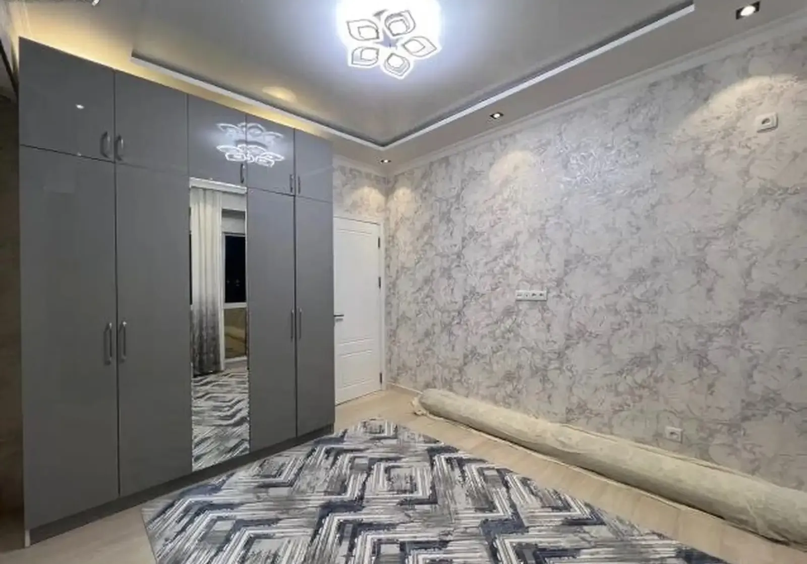 2-комн. квартира, 11 этаж, 54 м², шохмансур