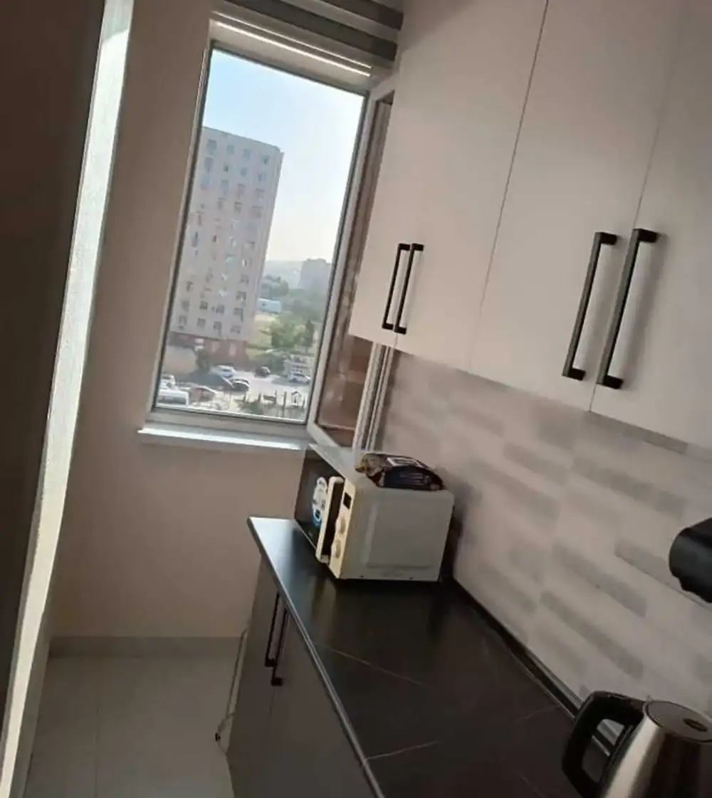 2-комн. квартира, 4 этаж, 60 м², сино
