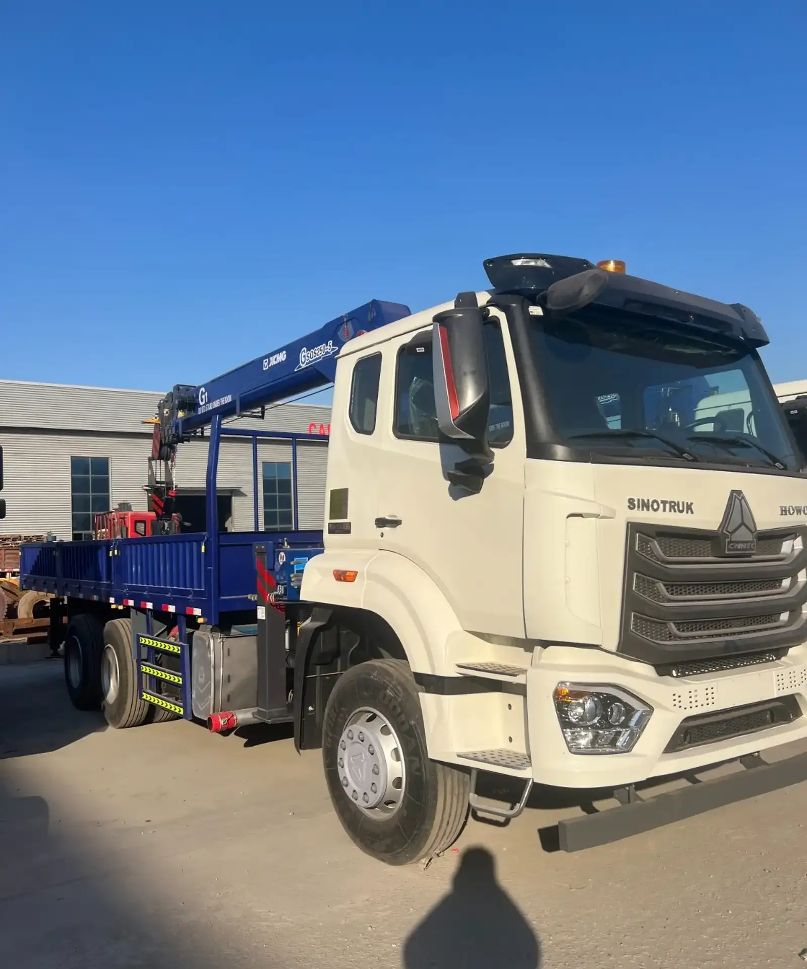Автокран Howo Sinotruk на заказ