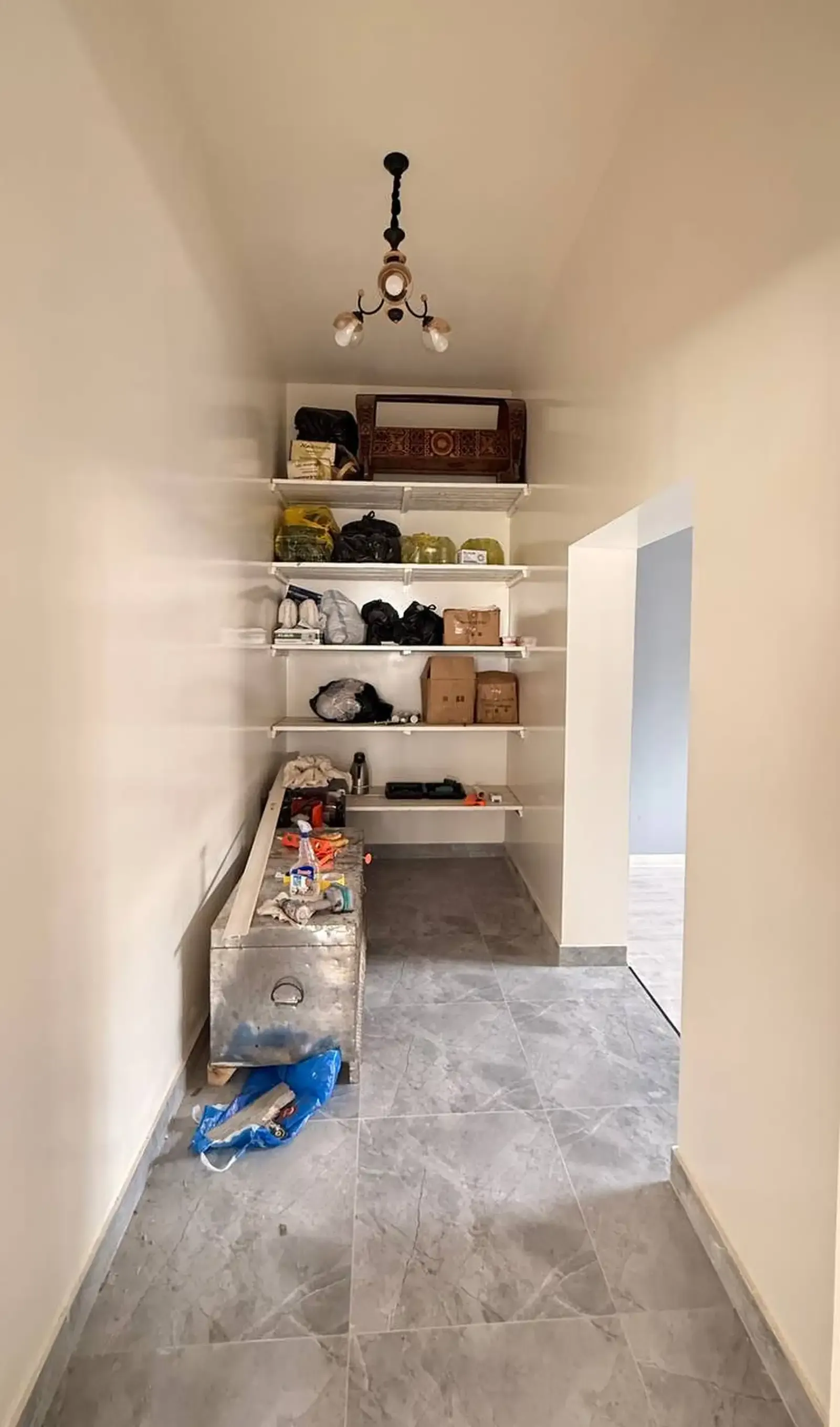 2-этажный, 14 комнатный дом, 565 м², Шохмансур