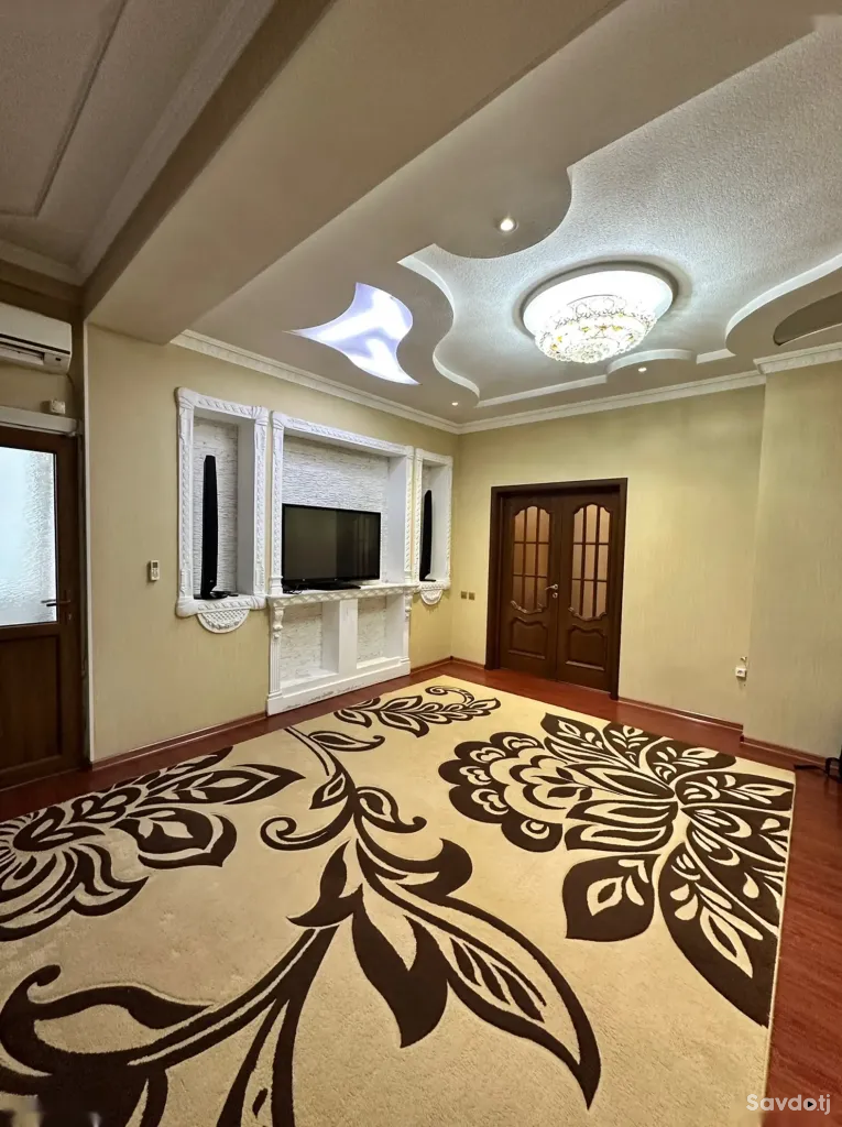 2-комн. квартира, 3 этаж, 72 м², 82й микрорайон, ТЦ Саодат, Район Сино