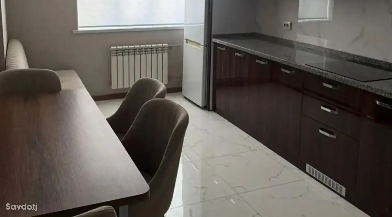 3-комн. квартира, 5 этаж, 145м², Сомони