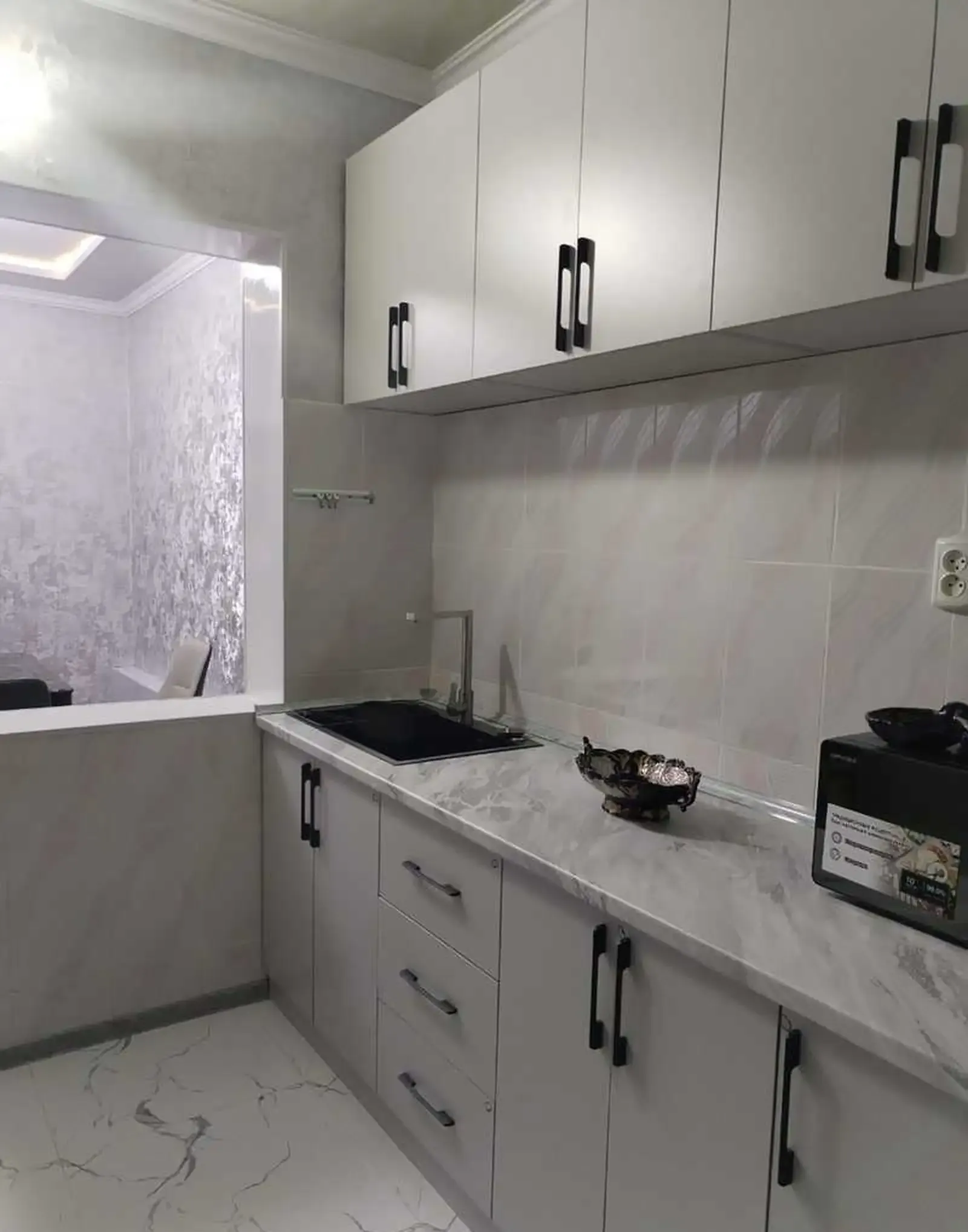 3-комн. квартира, 13 этаж, 85м², Цум Миноборона