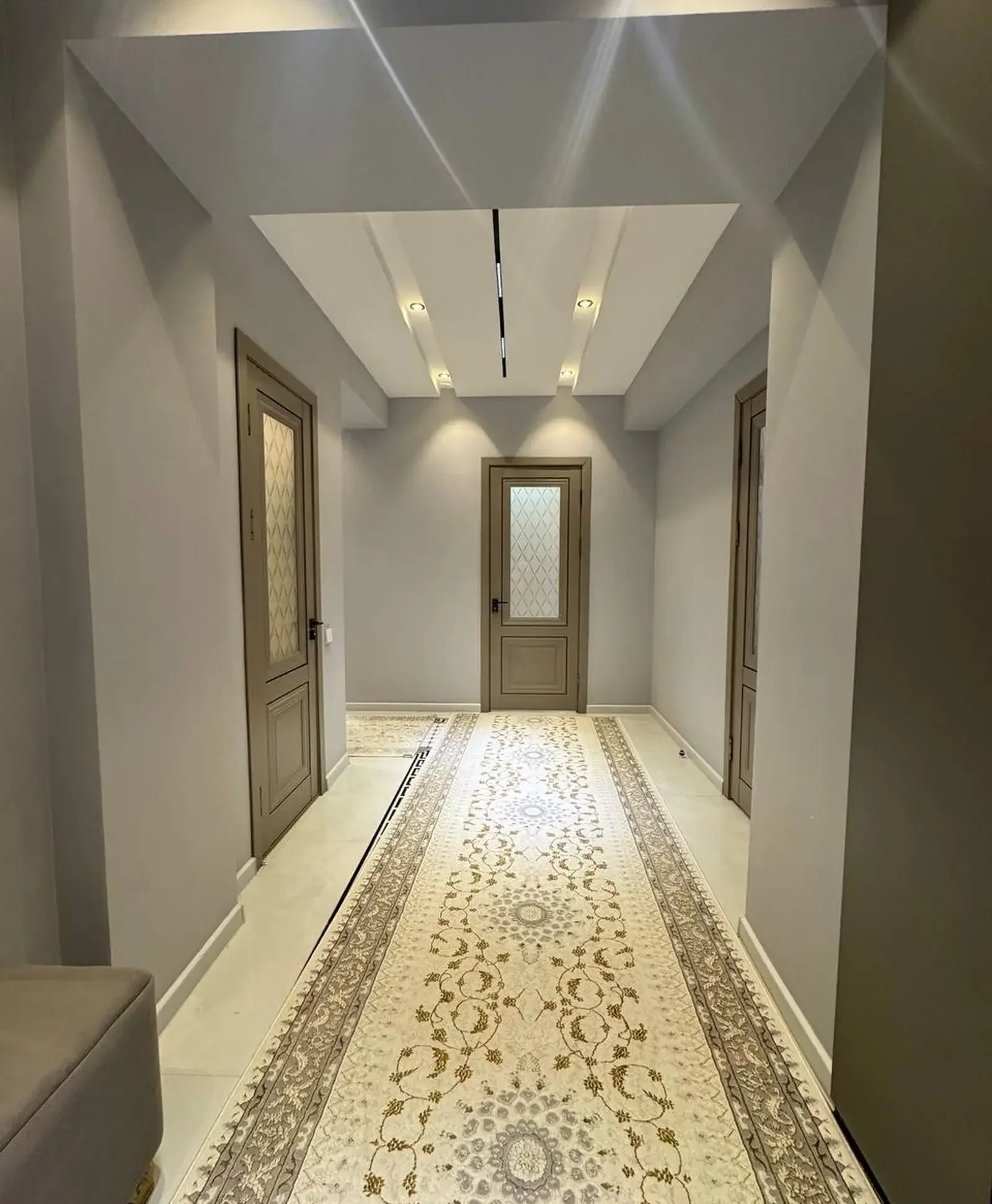 3-комн. квартира, 7 этаж, 135 м², Исмоили Сомони Овир,Пули Сангин