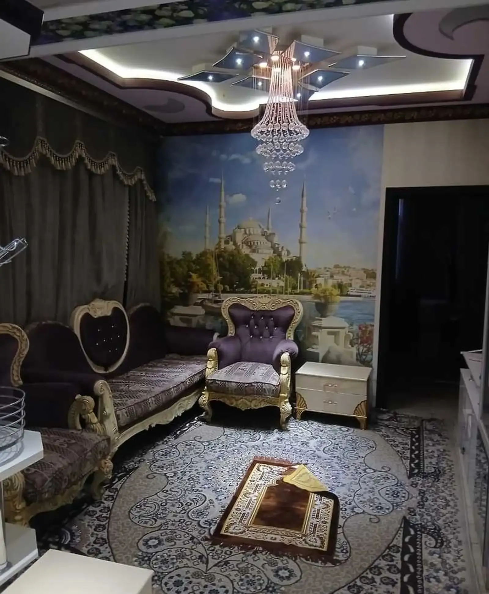 2-комн. квартира, 3 этаж, 65м², Ҷал Ҷам