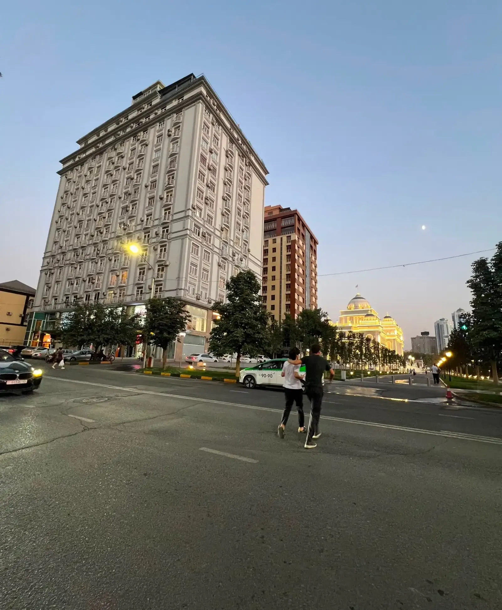 Помещение под свободное назначение, 50м², ул.Рудаки (рядом с Парламентом)