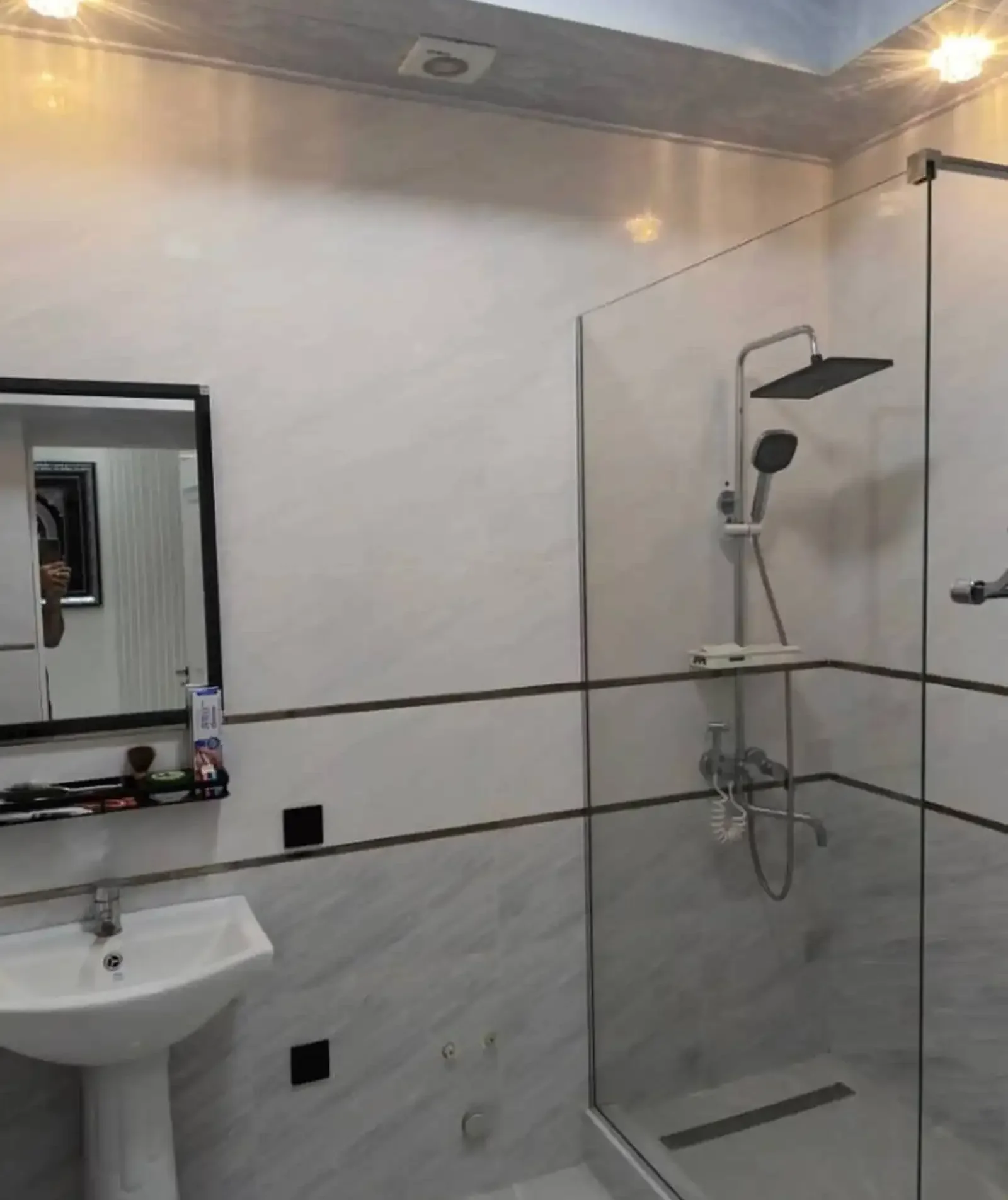 2-комн. квартира, 16 этаж, 76 м², Фирдавси