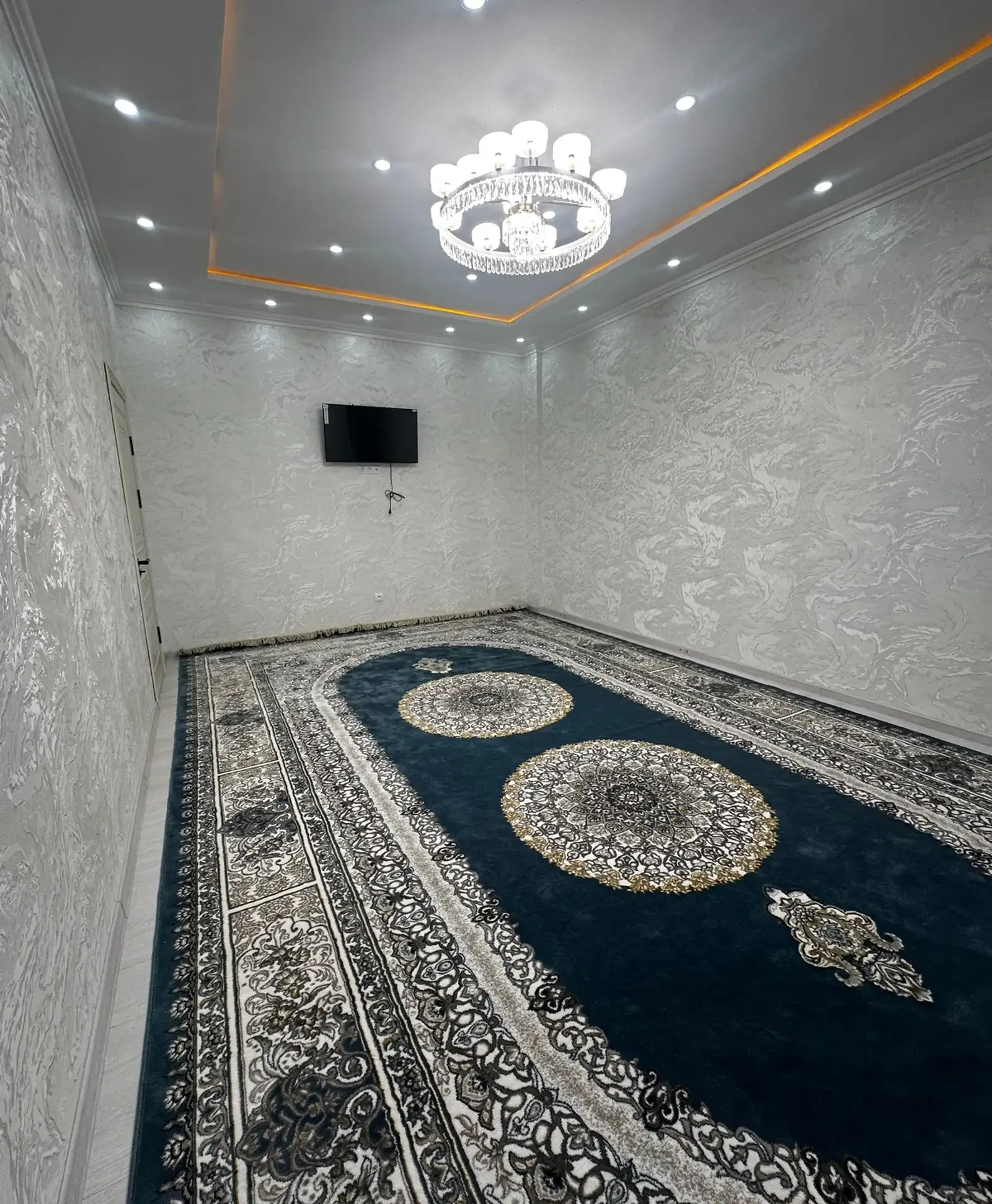 3-комн. квартира, 11 этаж, 100 м², Кольцевой, Глобус, Шохмансур, 3 база