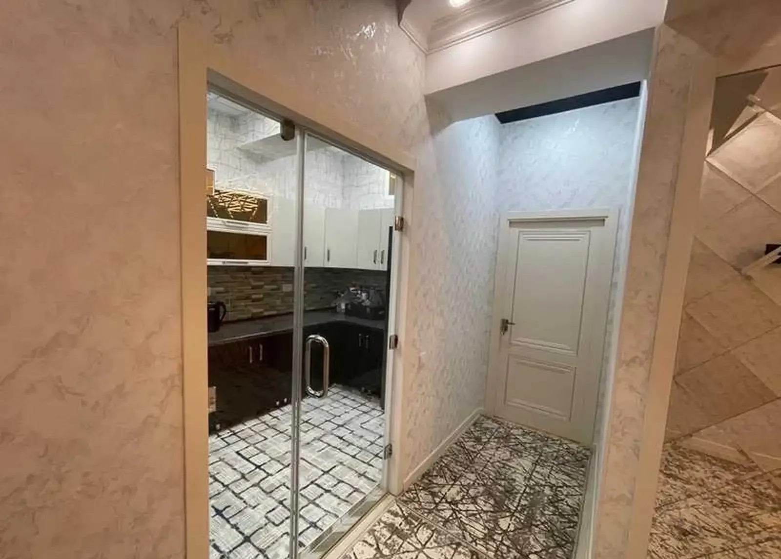 3-комн. квартира, 5 этаж, 103м², Дом печат