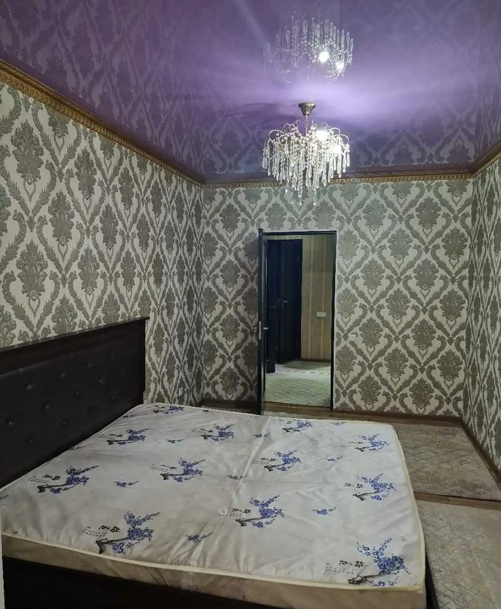 3-комн. квартира, 1 этаж, 87м², Цирк, Молодёжный