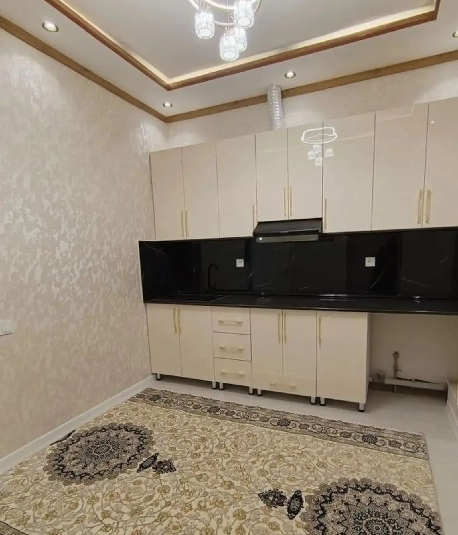 3-к квартира, 13 этаж, 78 м², 33 мкр