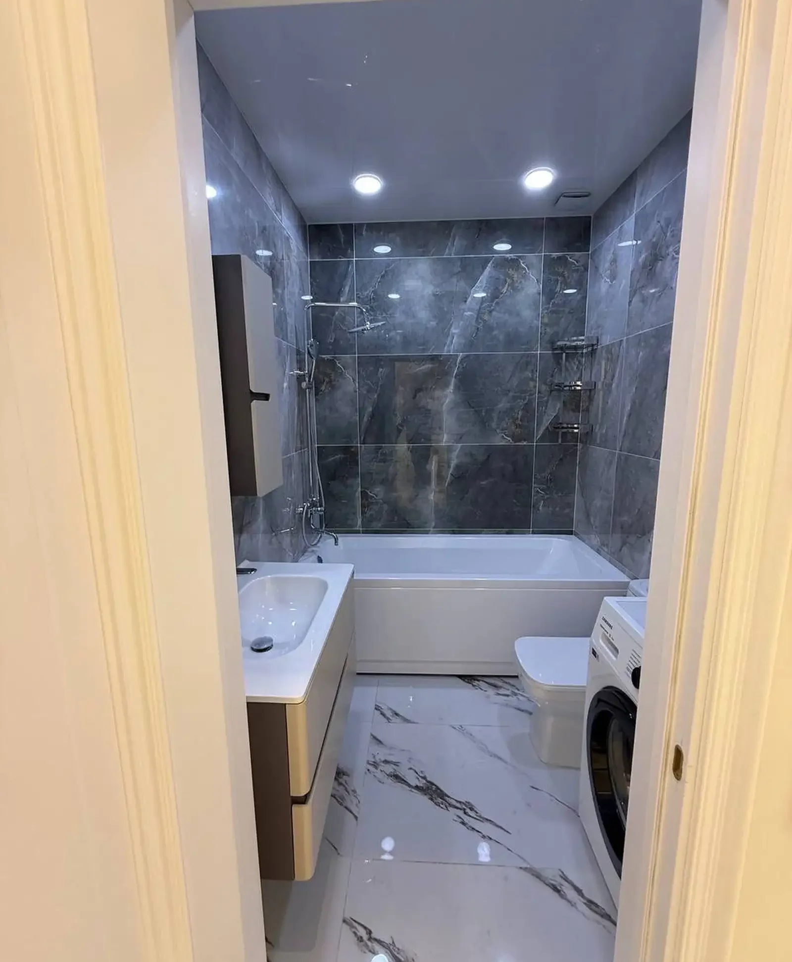 2-комн. квартира, 4 этаж, 96 м², Шохмансур