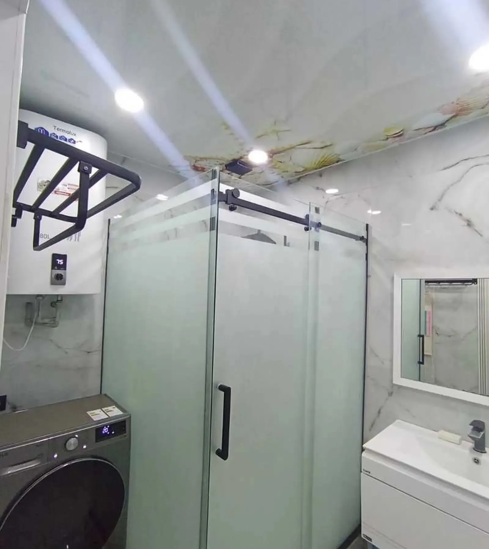 2-комн. квартира, 11 этаж, 83м², Молодёжный театр