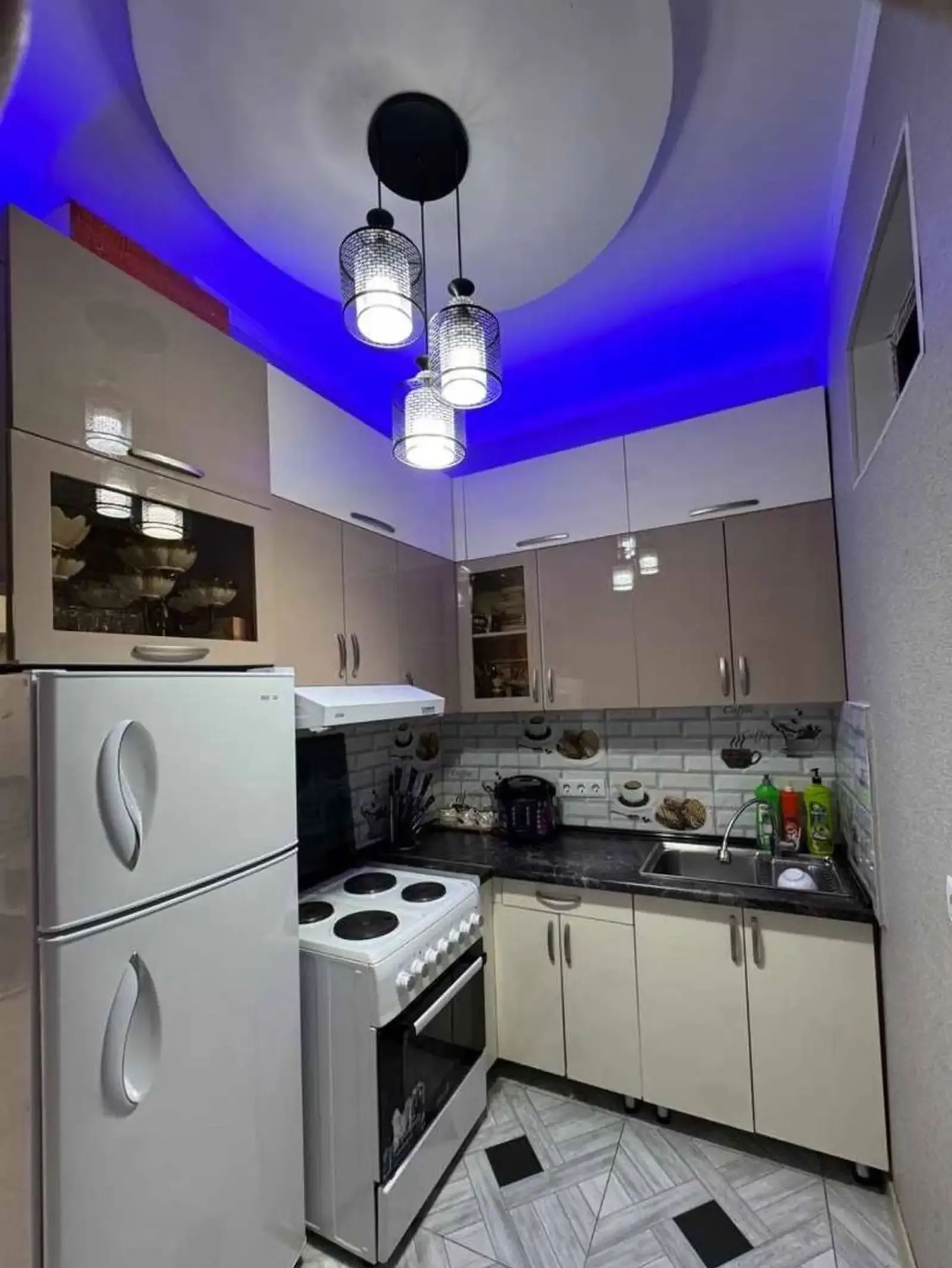 2-комн. квартира, 15 этаж, 55 м², Кучаи Сохили
