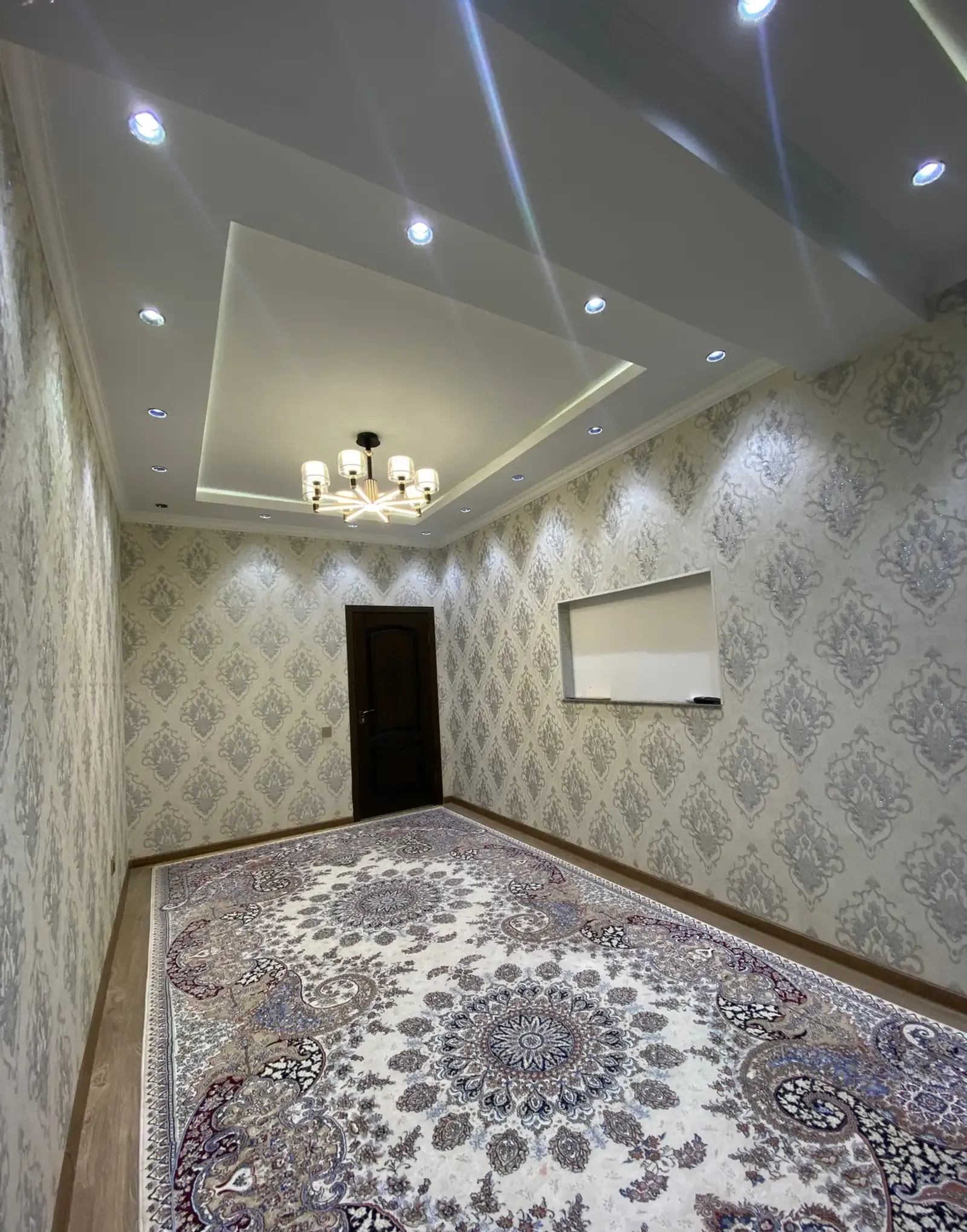 2-комн. квартира, 14 этаж, 64 м², Сино, Профсоюз