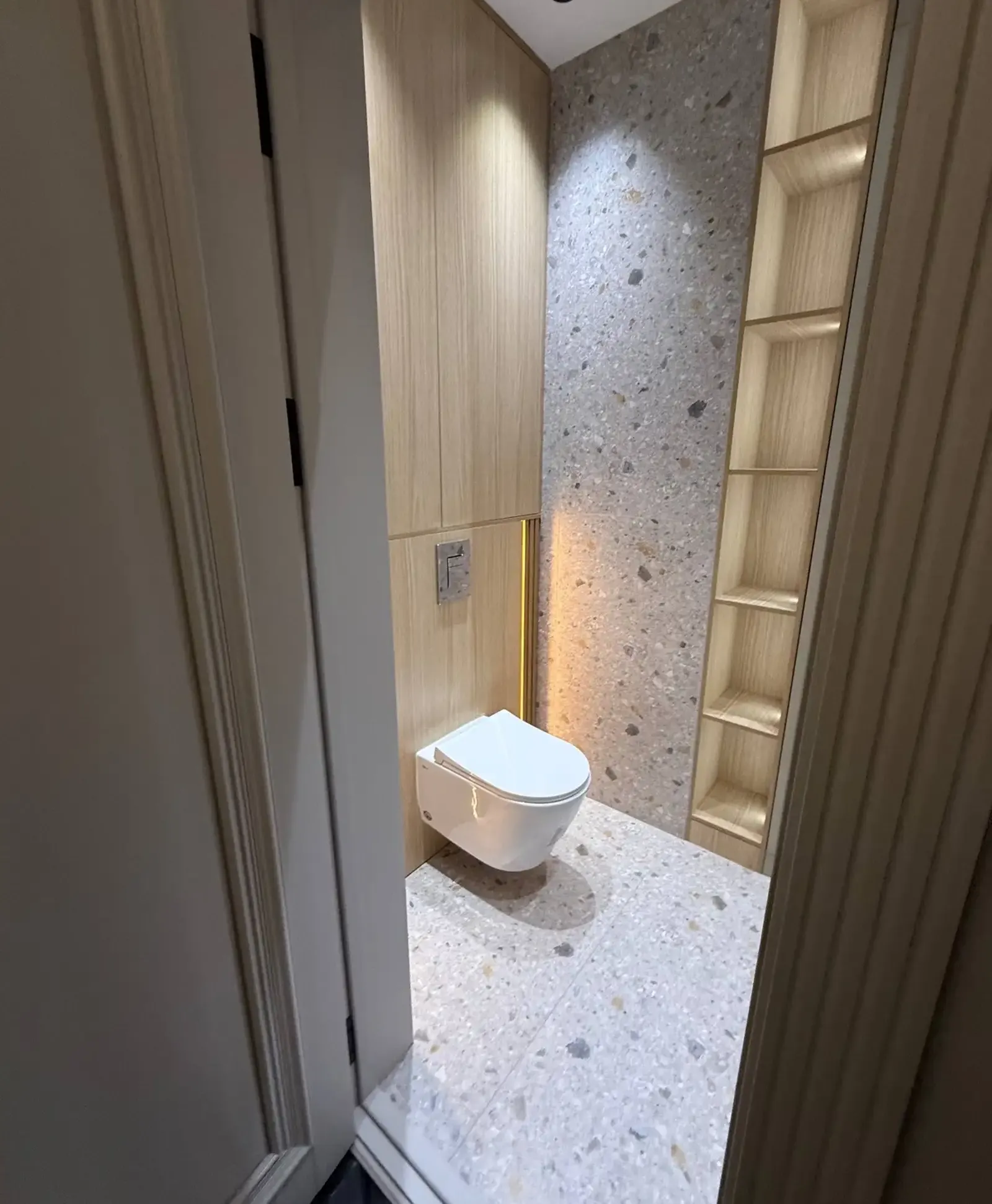 3-комн. квартира, 18 этаж, 81 м², Исмоили Сомони Сафина