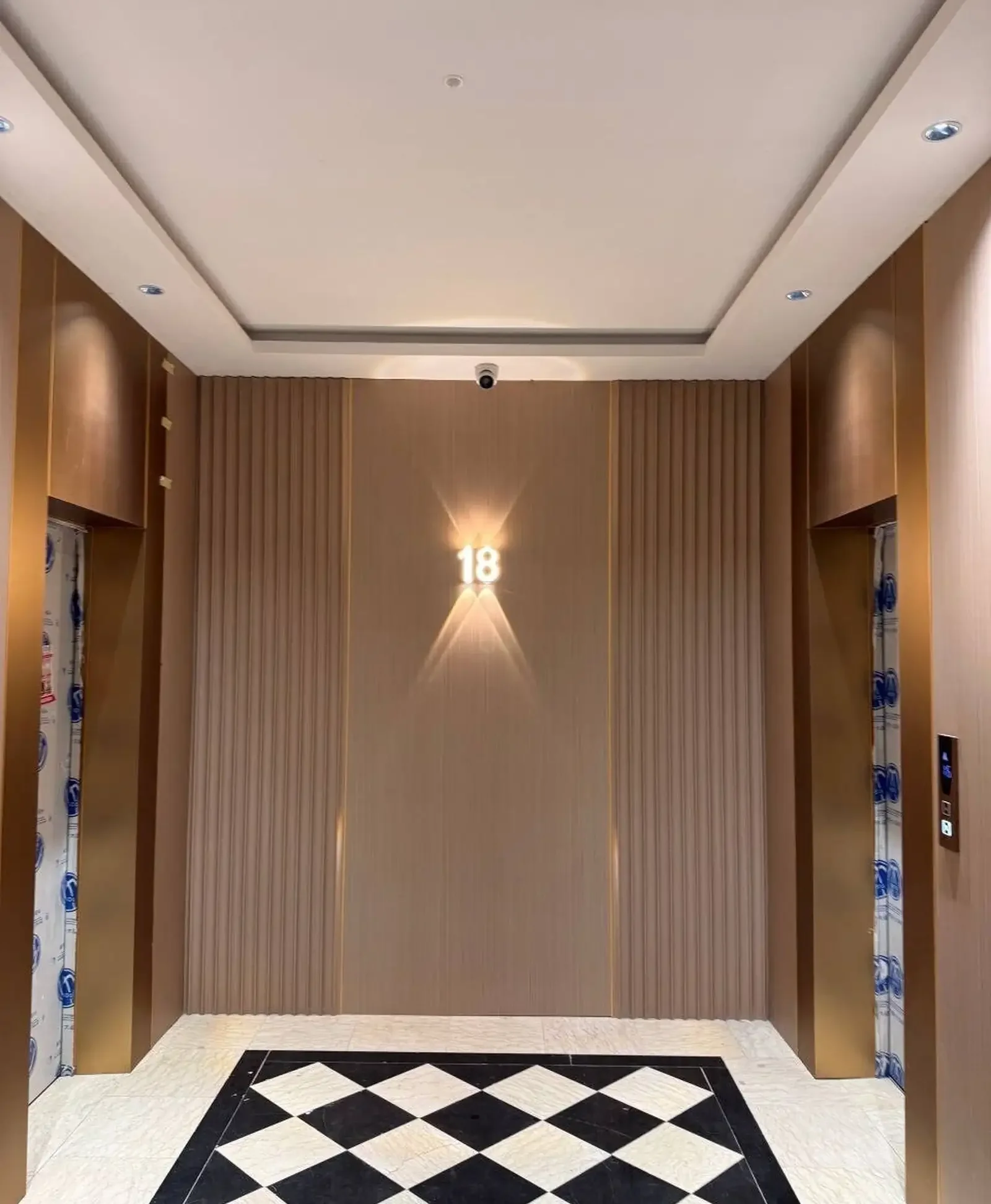 4-комн. квартира, 18 этаж, 131 м², Шохмансур
