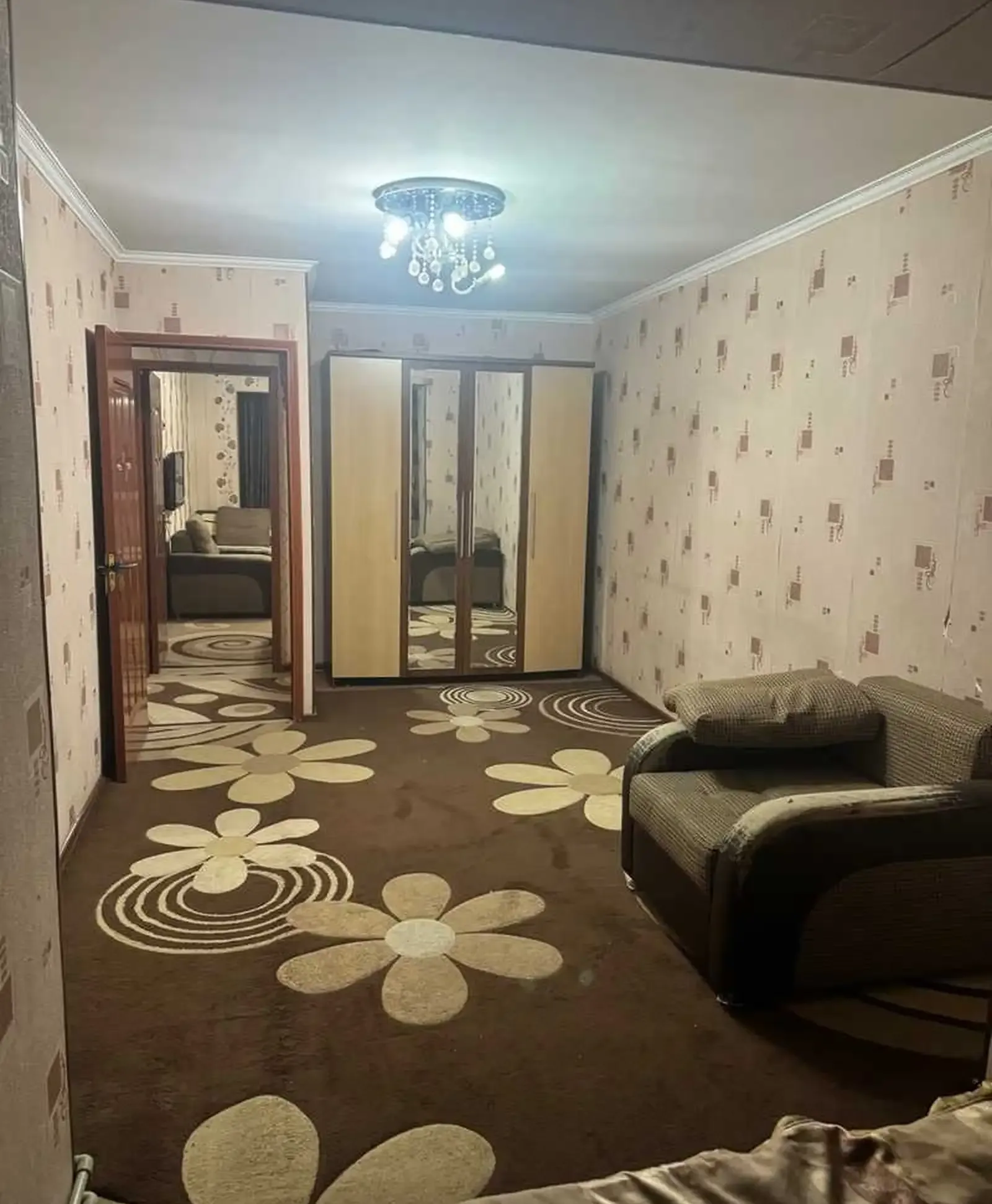 2-комн. квартира, 3 этаж, 70м², 33 МКР Гаи доми волна
