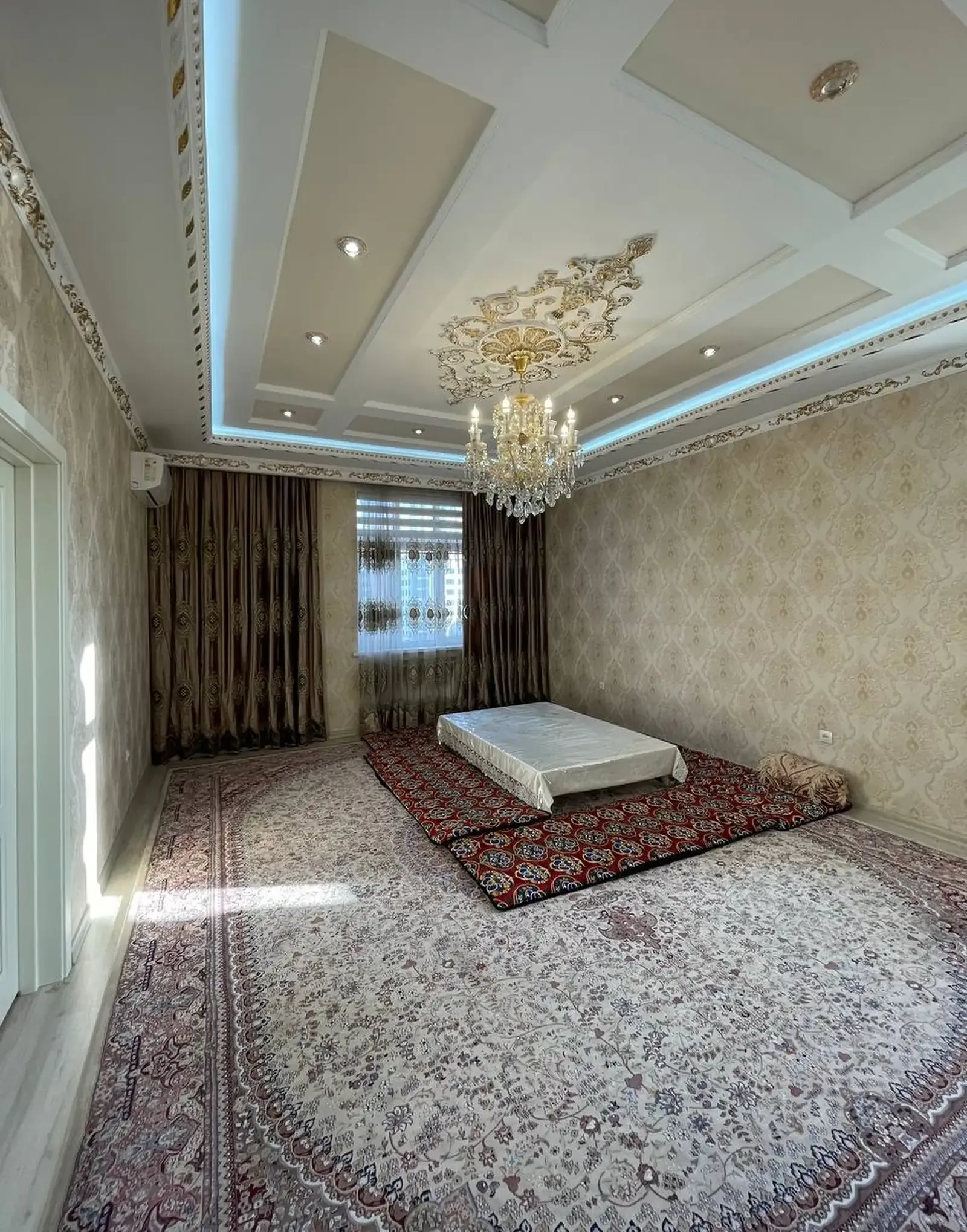 2-комн. квартира, 10 этаж, 95 м², И. Сомони, Министерство здравоохранения