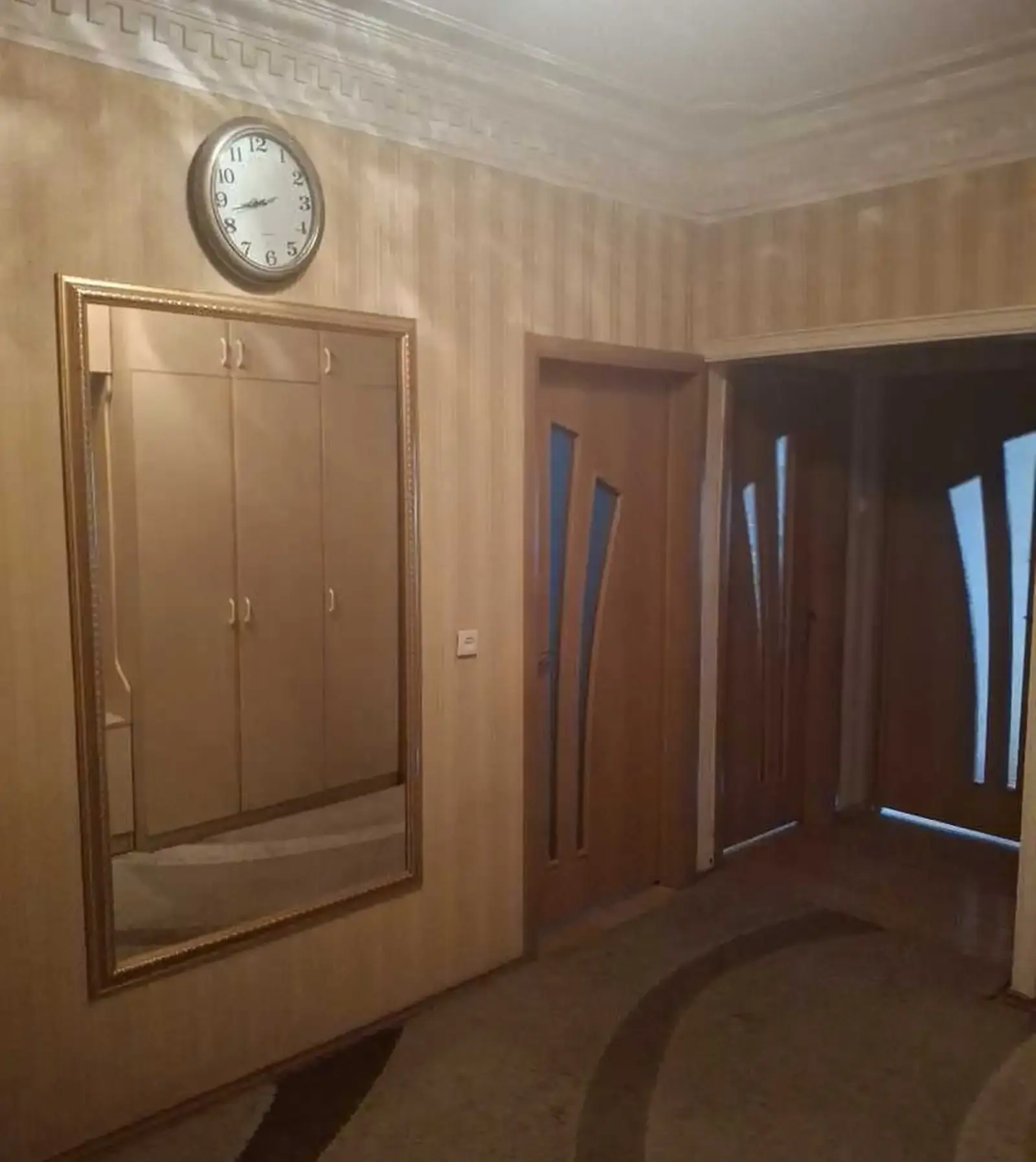 4-комн. квартира, 4 этаж, 85м², Сино