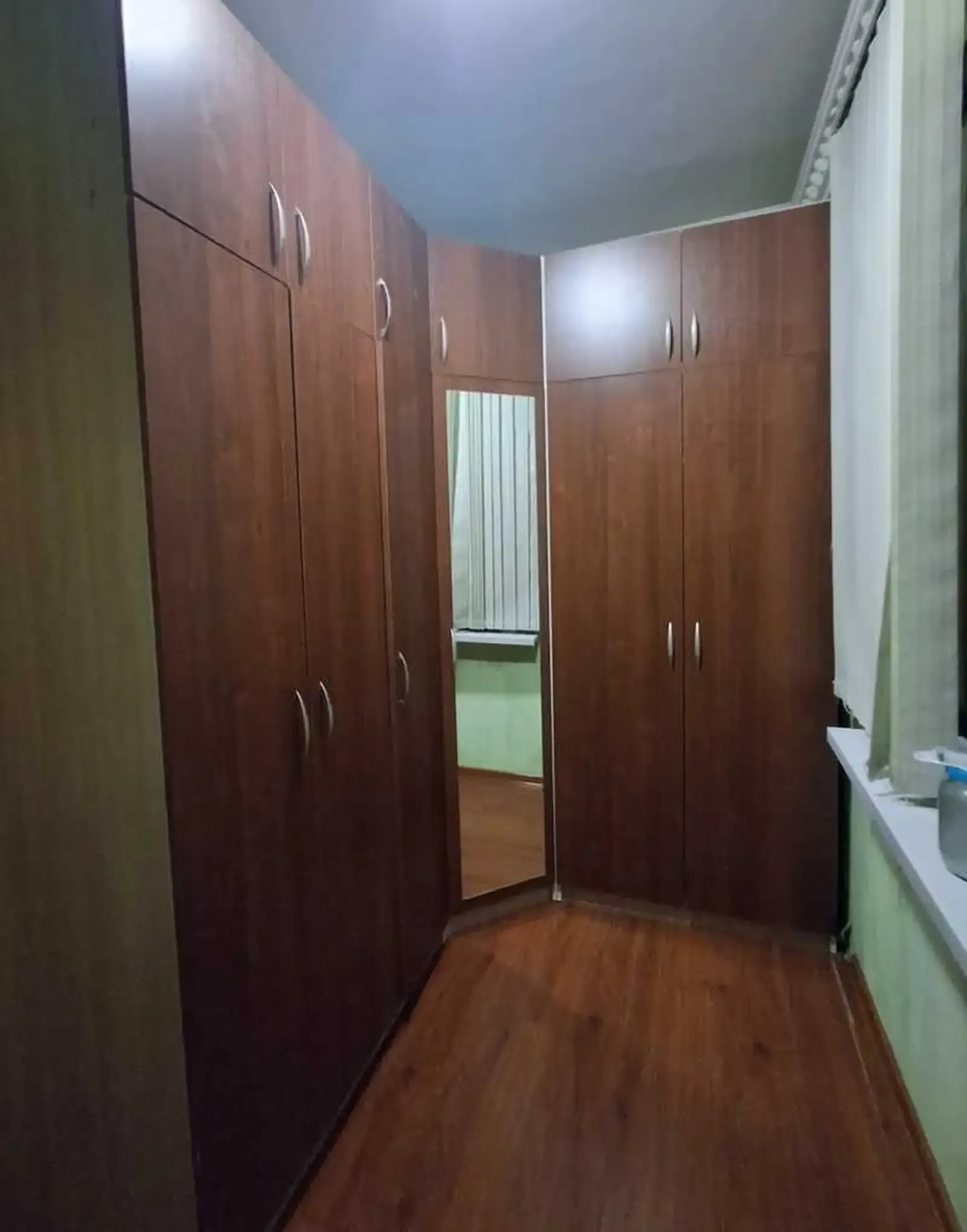 2-комн. квартира, 2 этаж, 70м², 91 мкр, Поликлиникаи 10