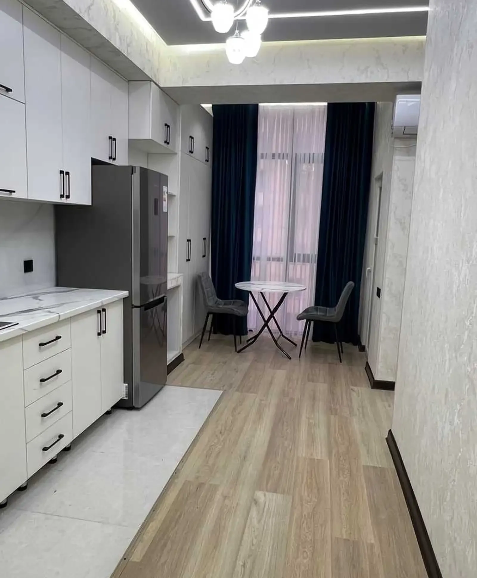 2-комн. квартира, 9 этаж, 50м², И.Сомони ОВИР гран Ател