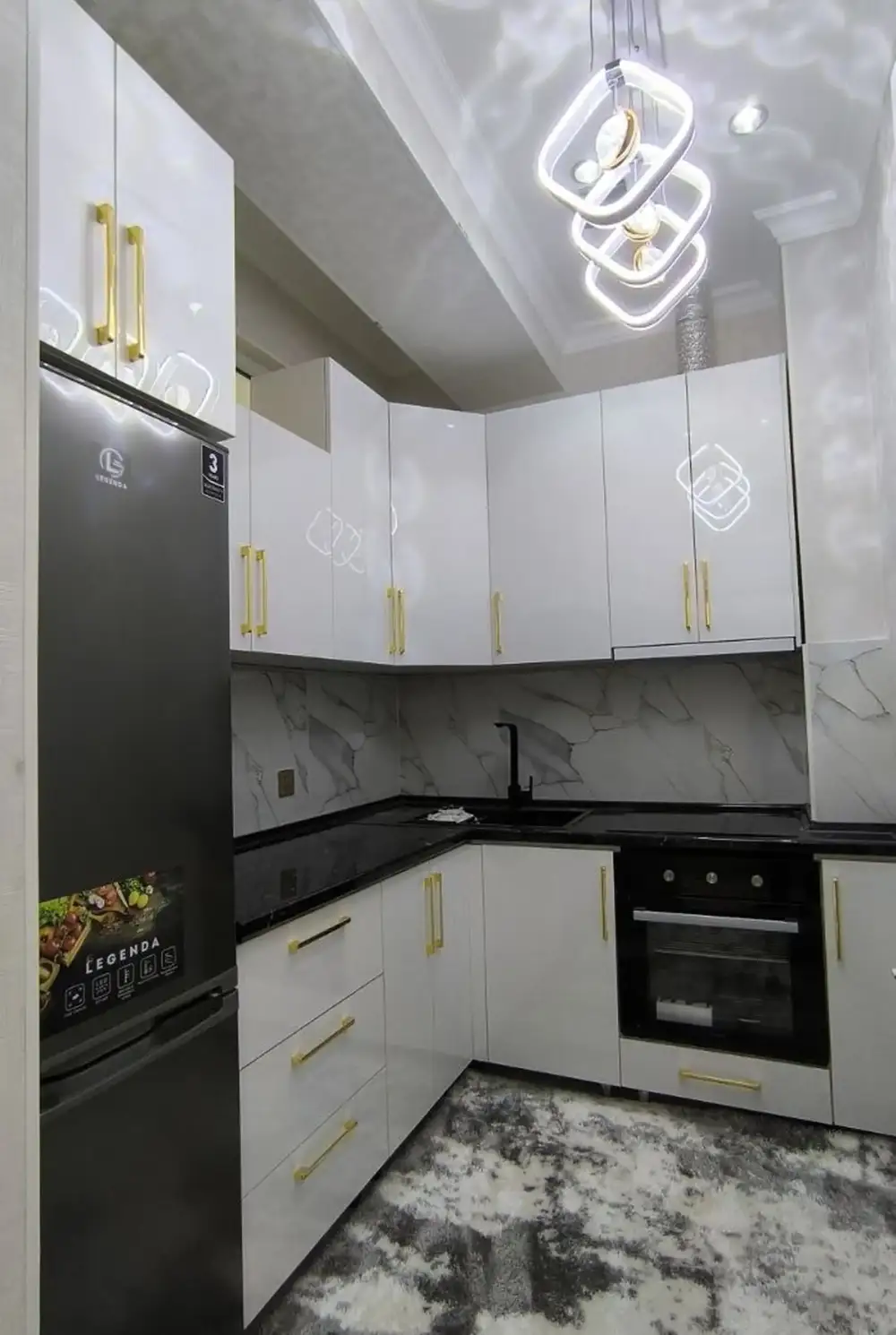 2-комн. квартира, 4 этаж, 60 м², Сино