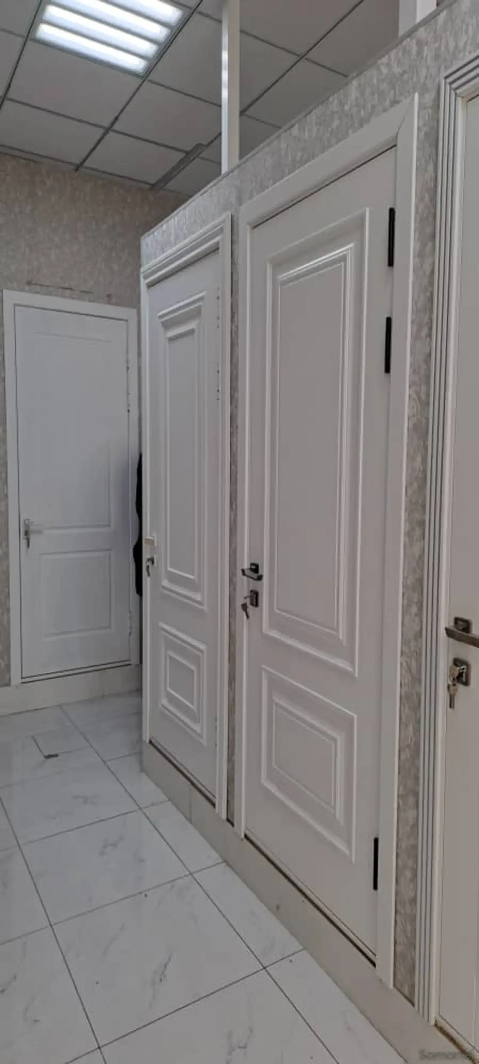Дверь