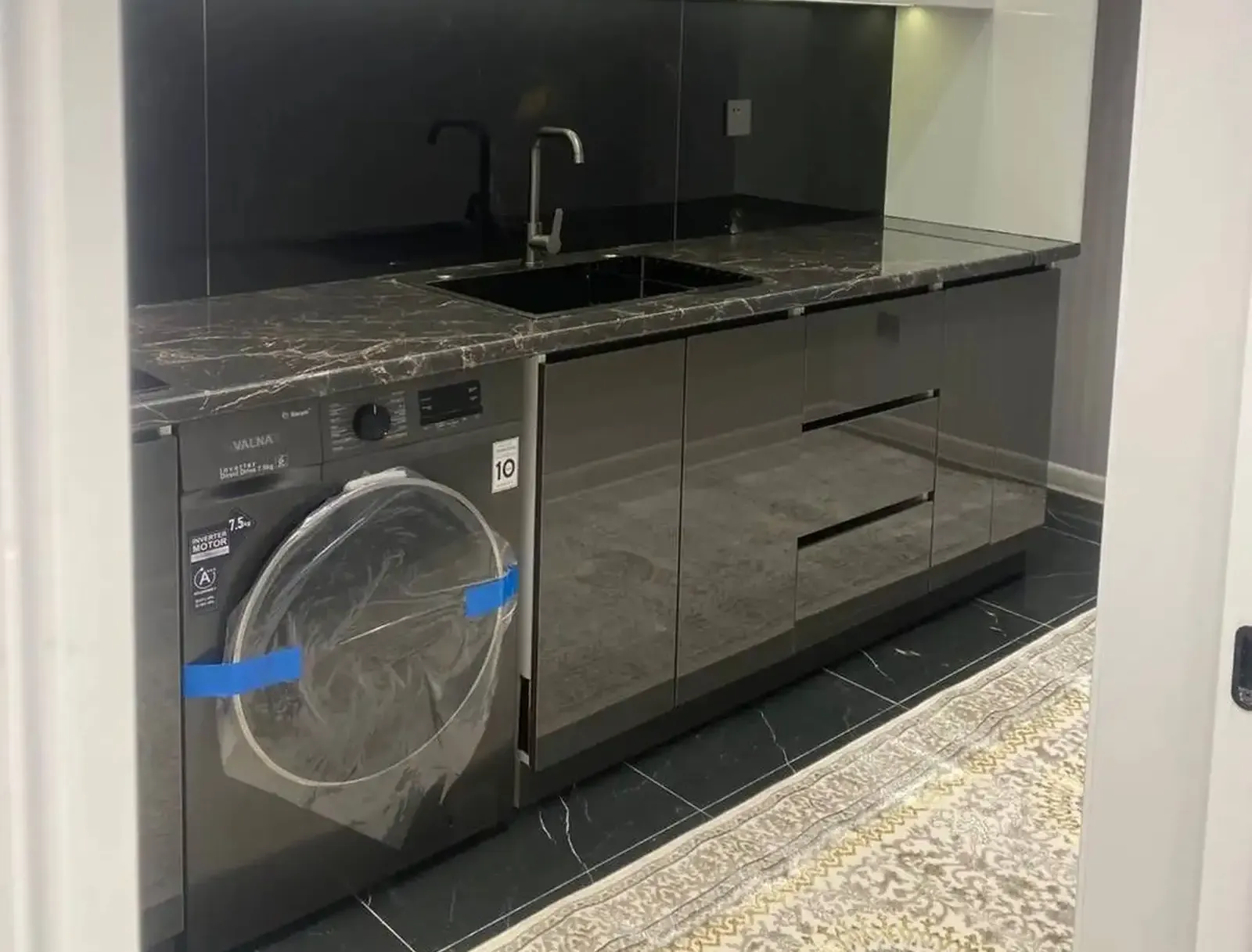 2-комн. квартира, 9 этаж, 48 м², И. Сомони
