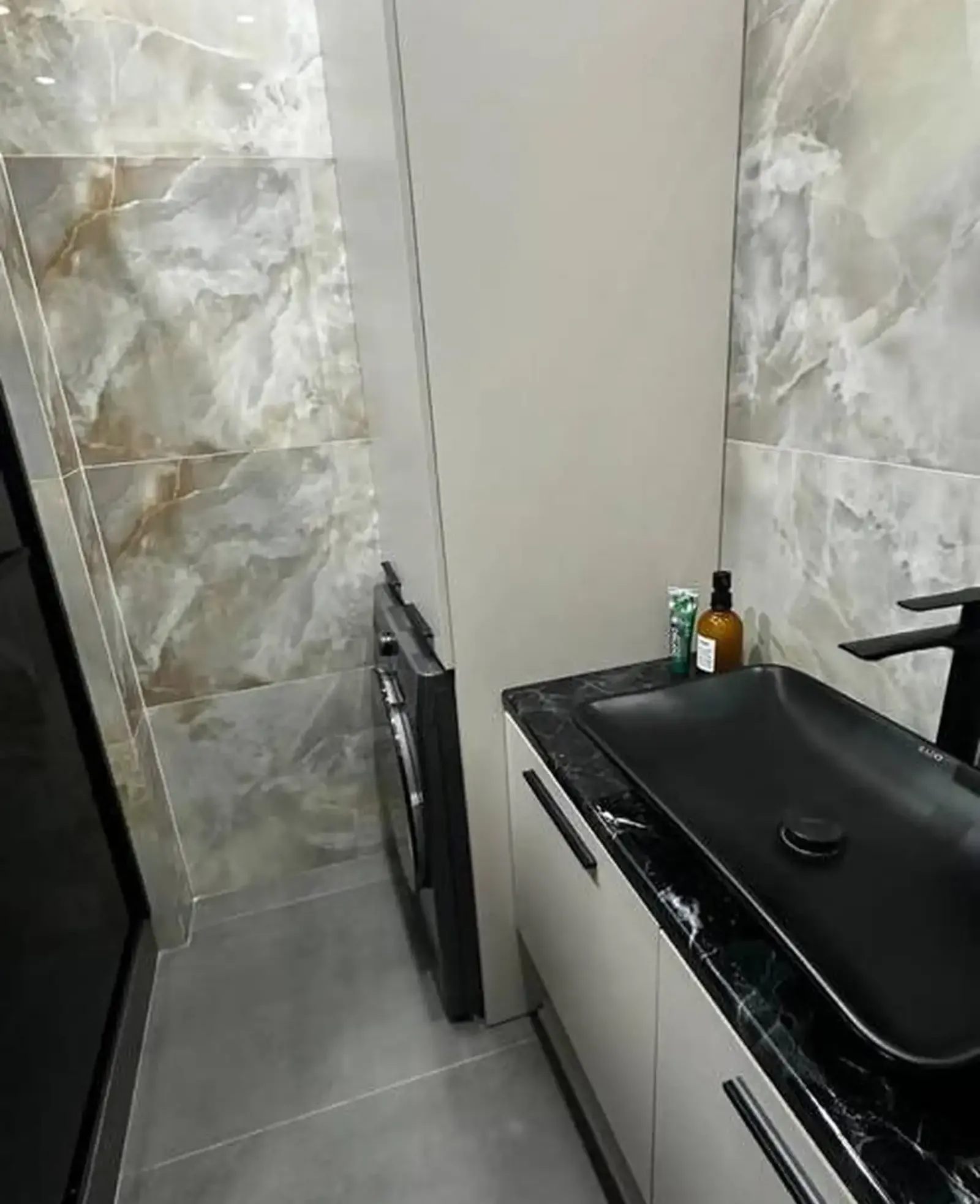 2-комн. квартира, 10 этаж, 83м², Шохмансур