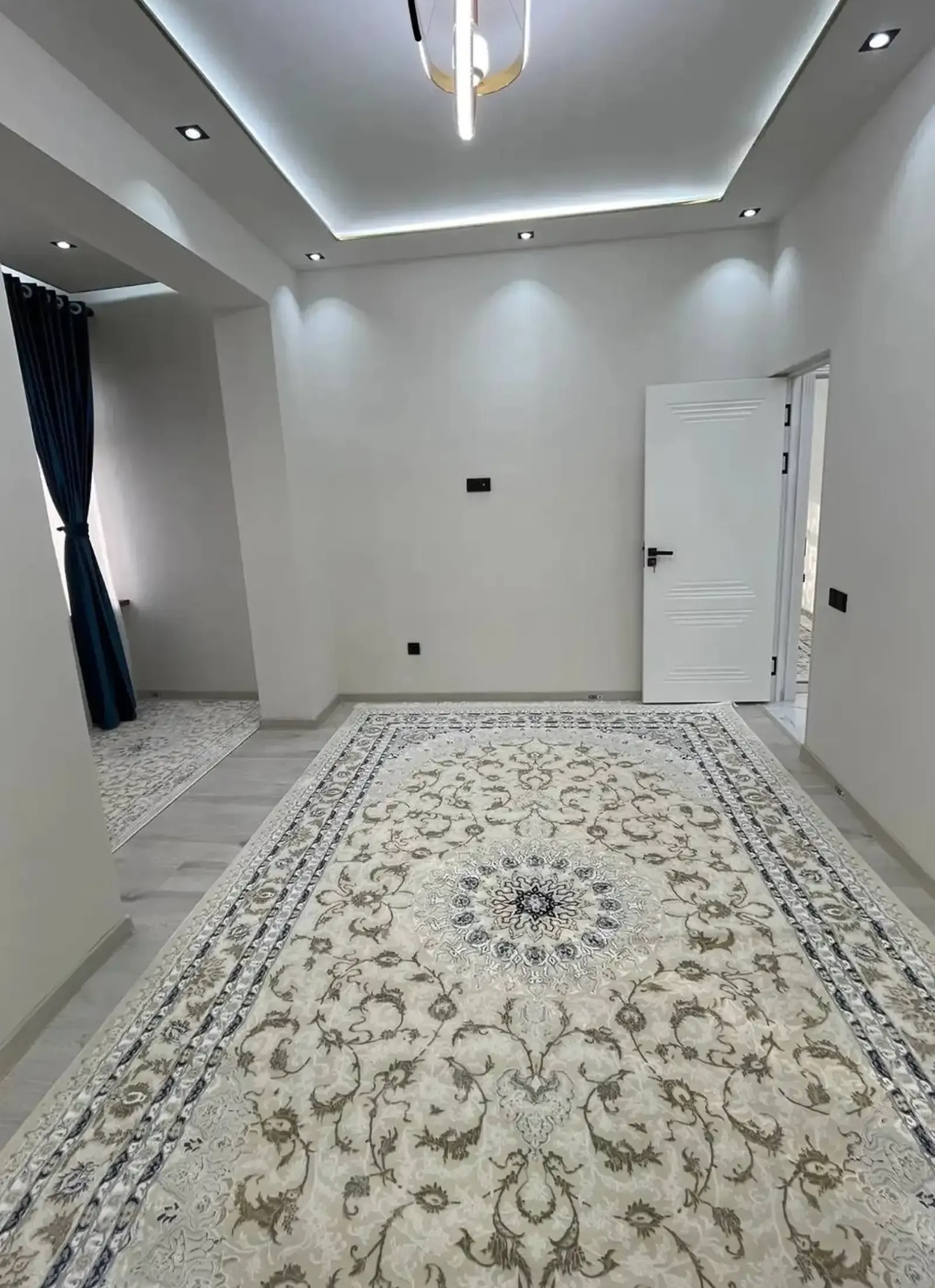 2-к квартира, 8 этаж, 60 м², Шохмансур