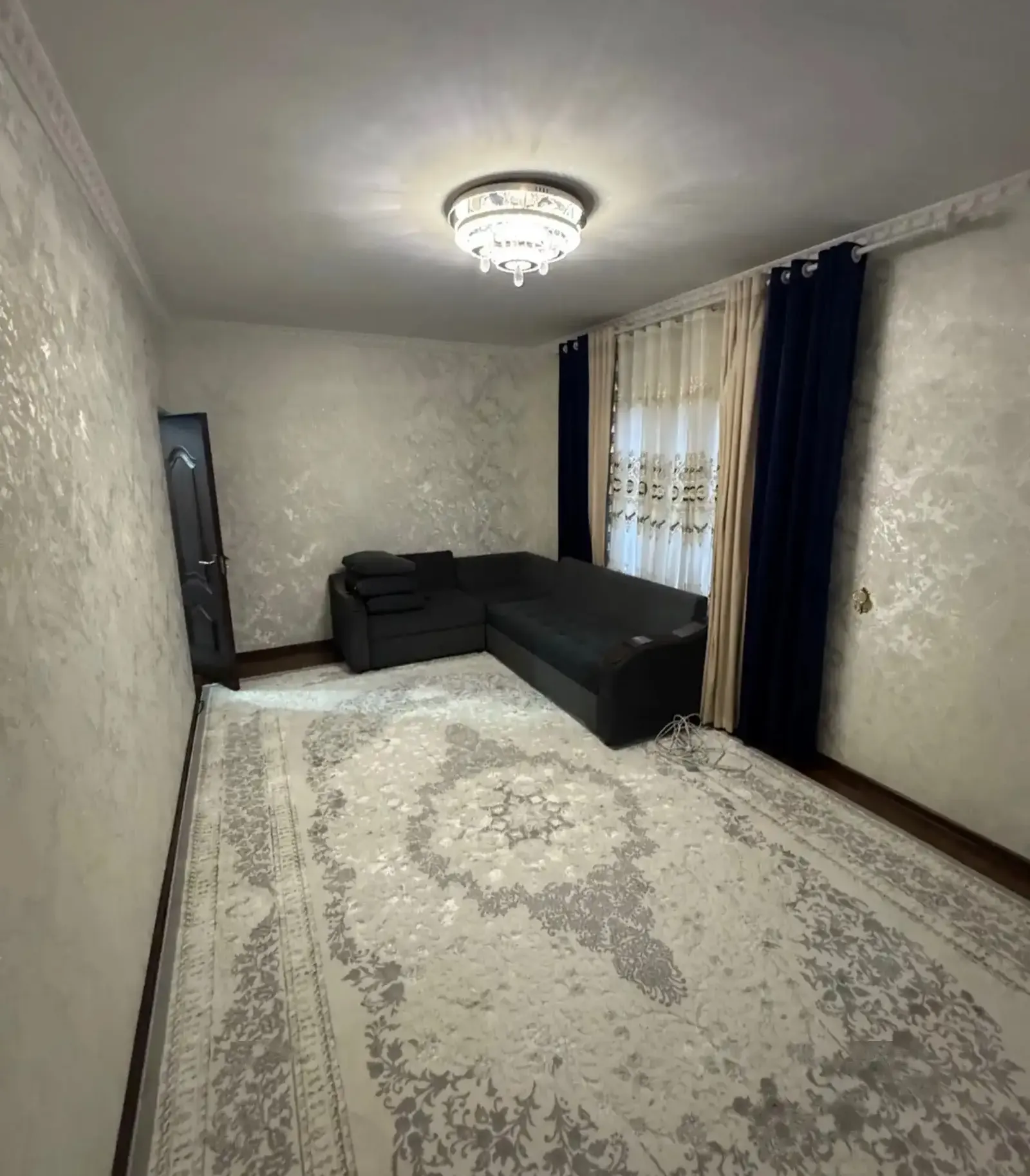 2-комн. квартира, 12 этаж, 75м², сино