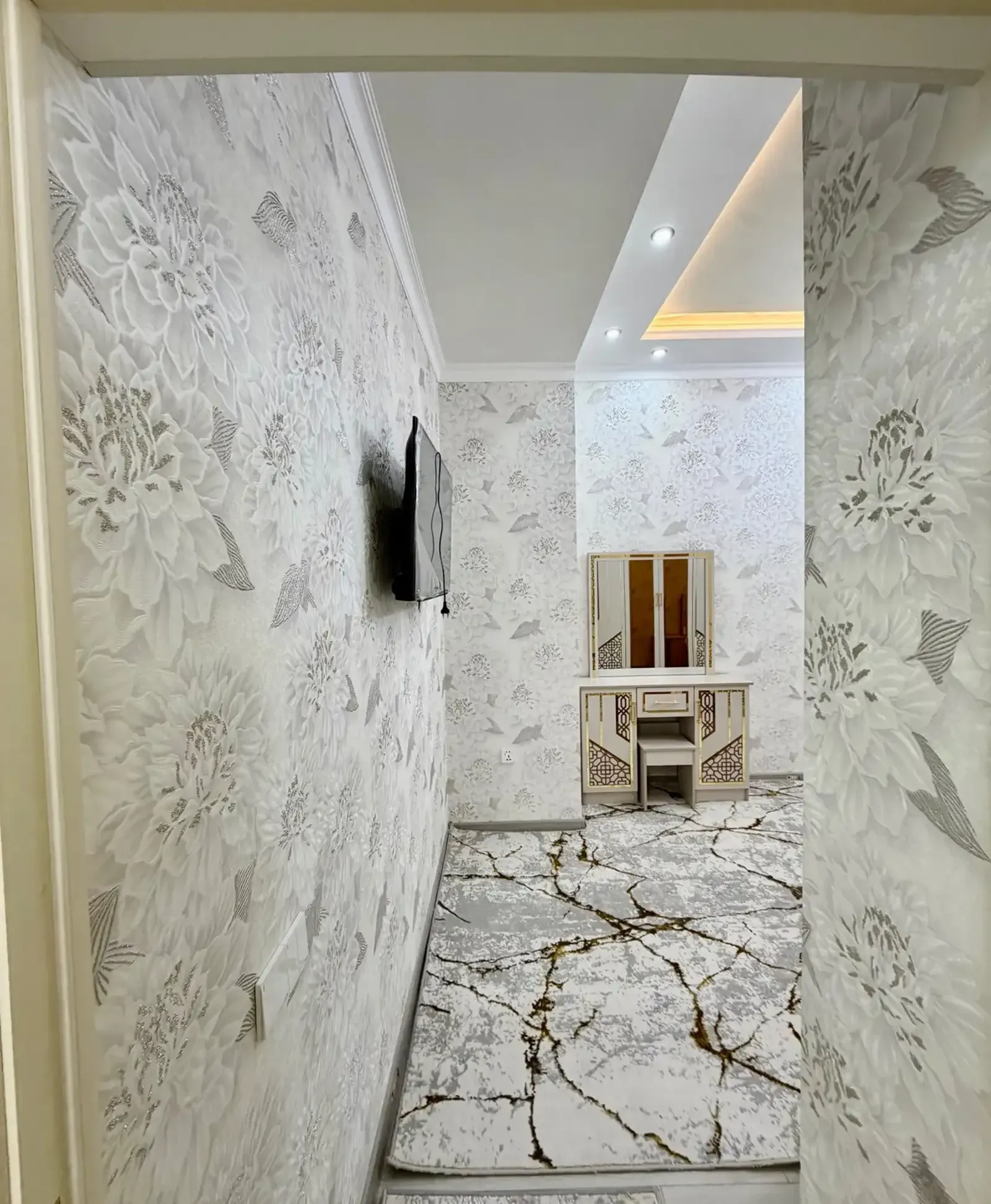 2-комн. квартира, 3 этаж, 78м², Зелёный Базар, Ватан, Посольство Турции