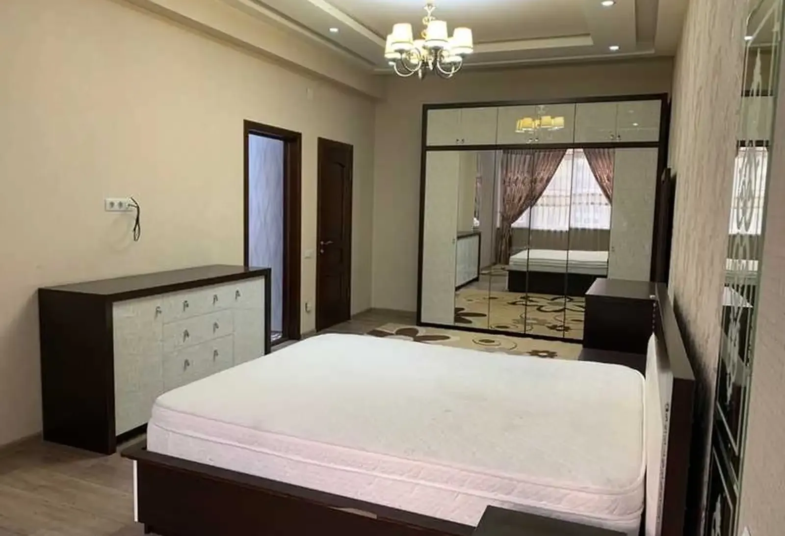 2-комн. квартира, 8 этаж, 110м², Дом печать
