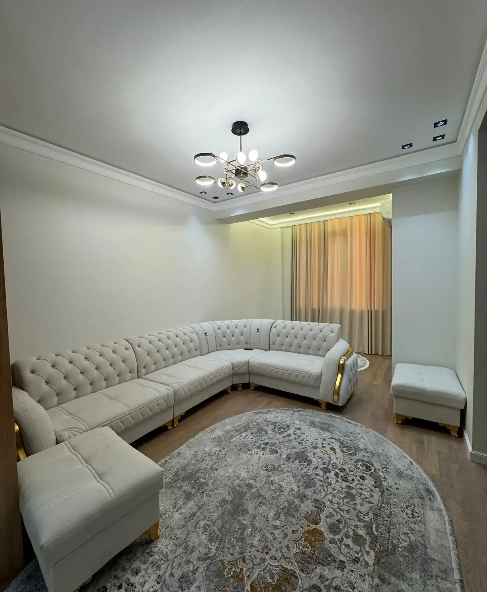 2-комн. квартира, 8 этаж, 75м², Пайкар/Шохмансур