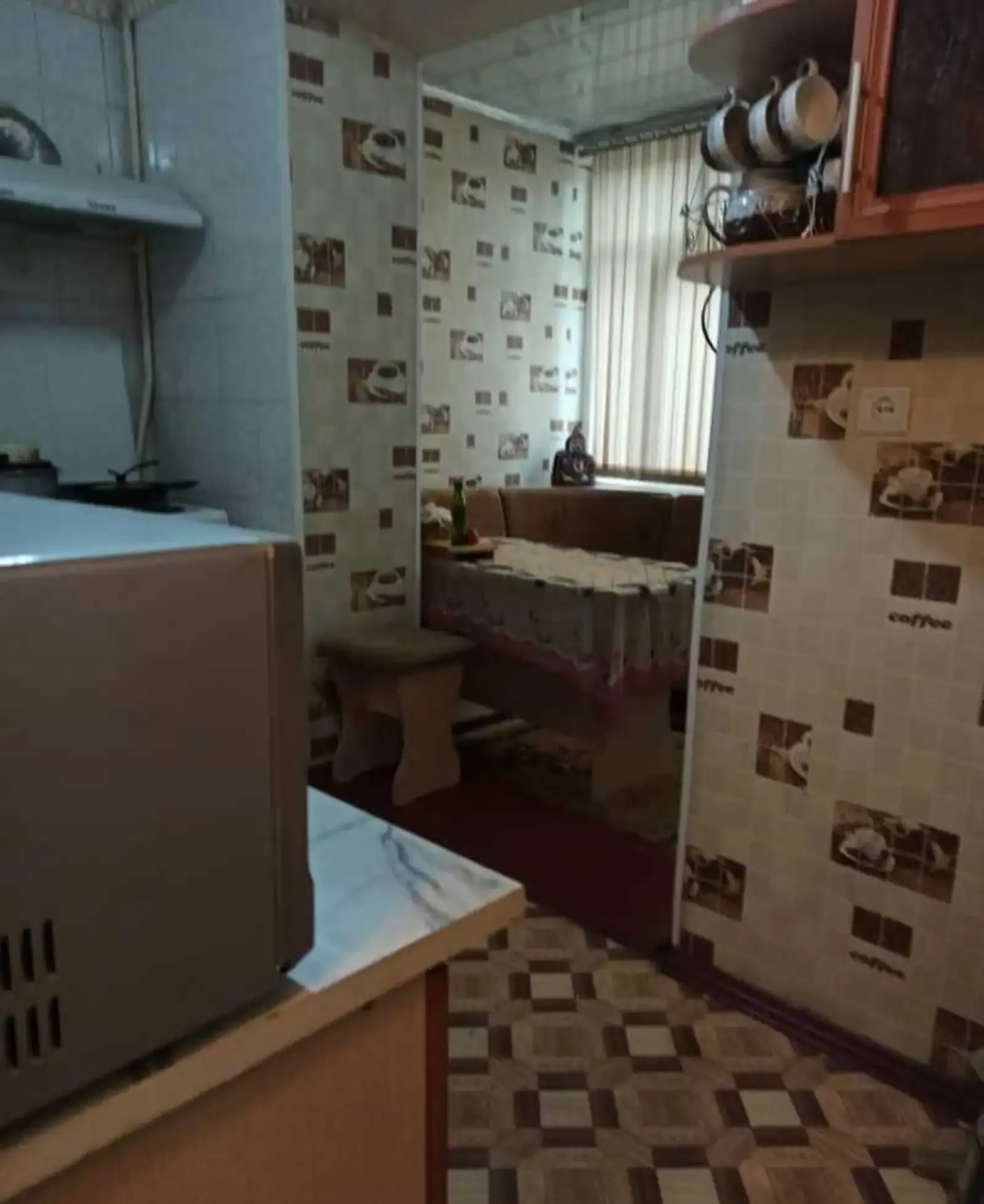 2-комн. квартира, 2 этаж, 70м², 33 Мкр