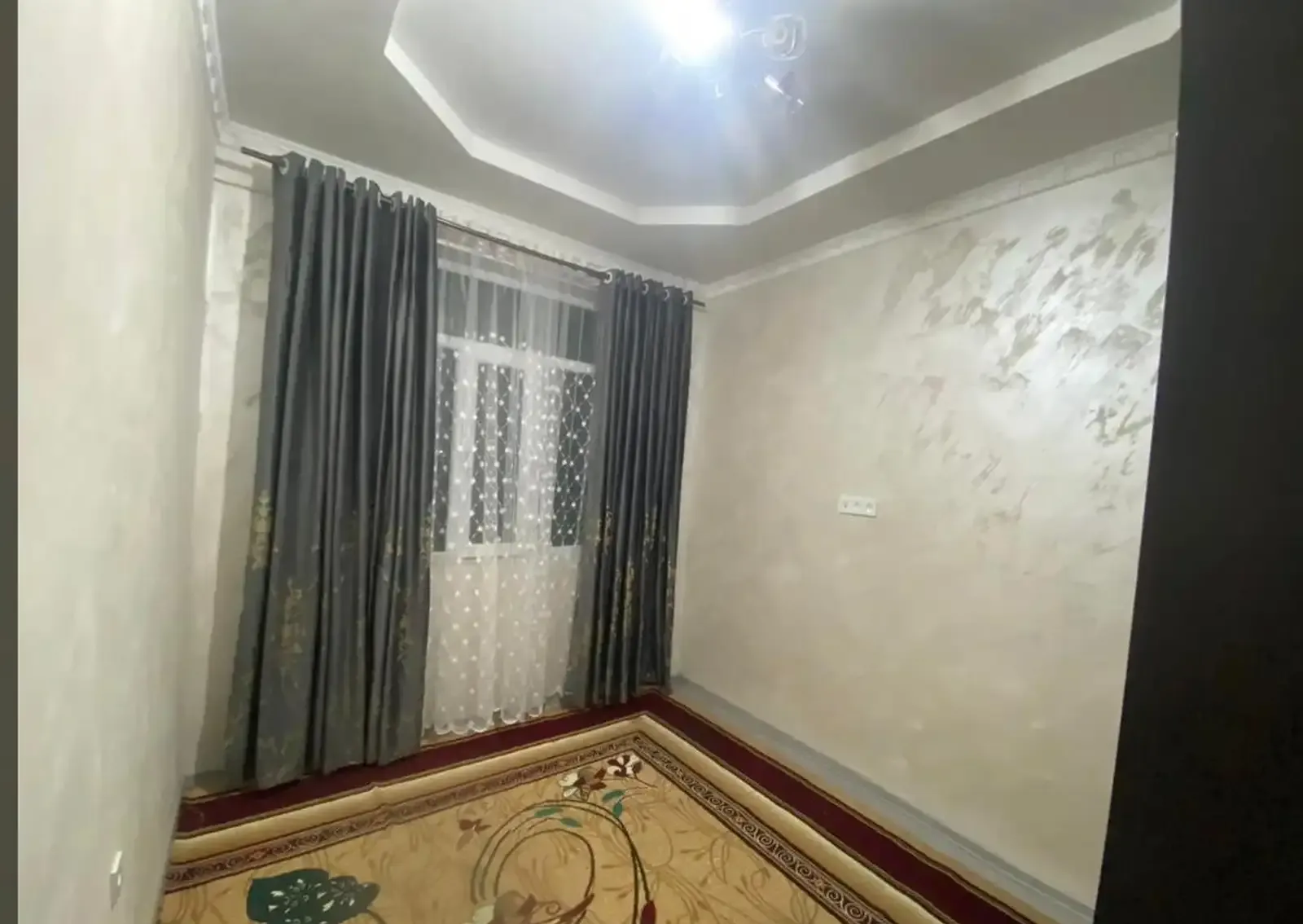 2-комн. квартира, 5 этаж, 50м², Фирдавси