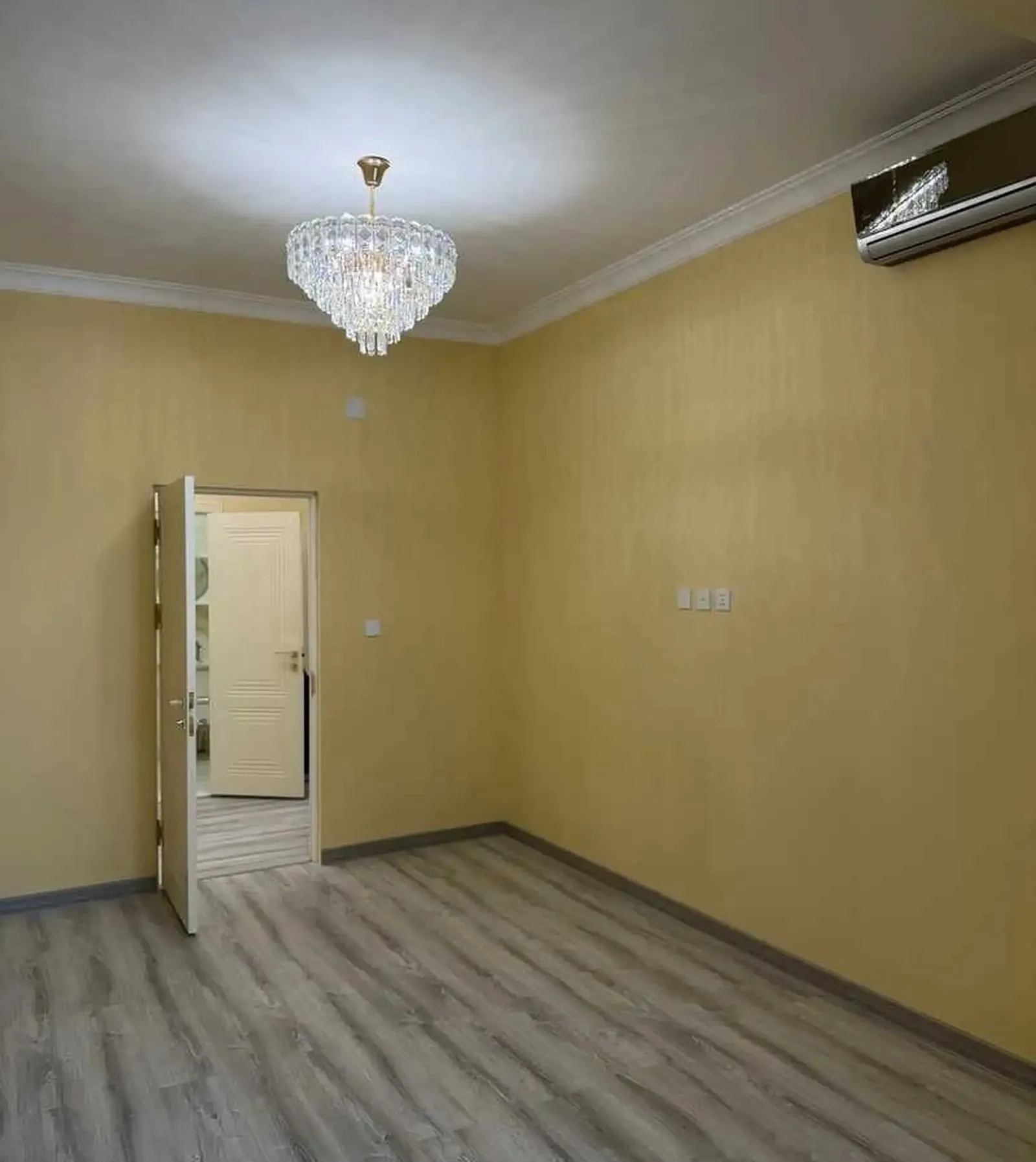 3-комн. квартира, 6 этаж, 98м², Шохмансур