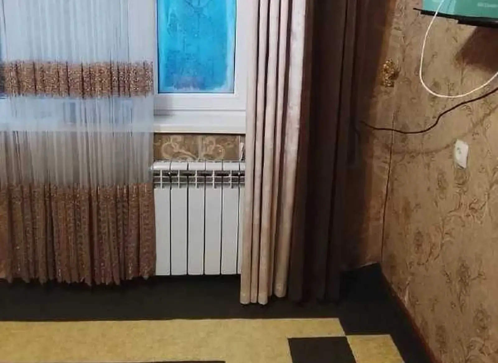 3-комн. квартира, 3 этаж, 54 м², Сино