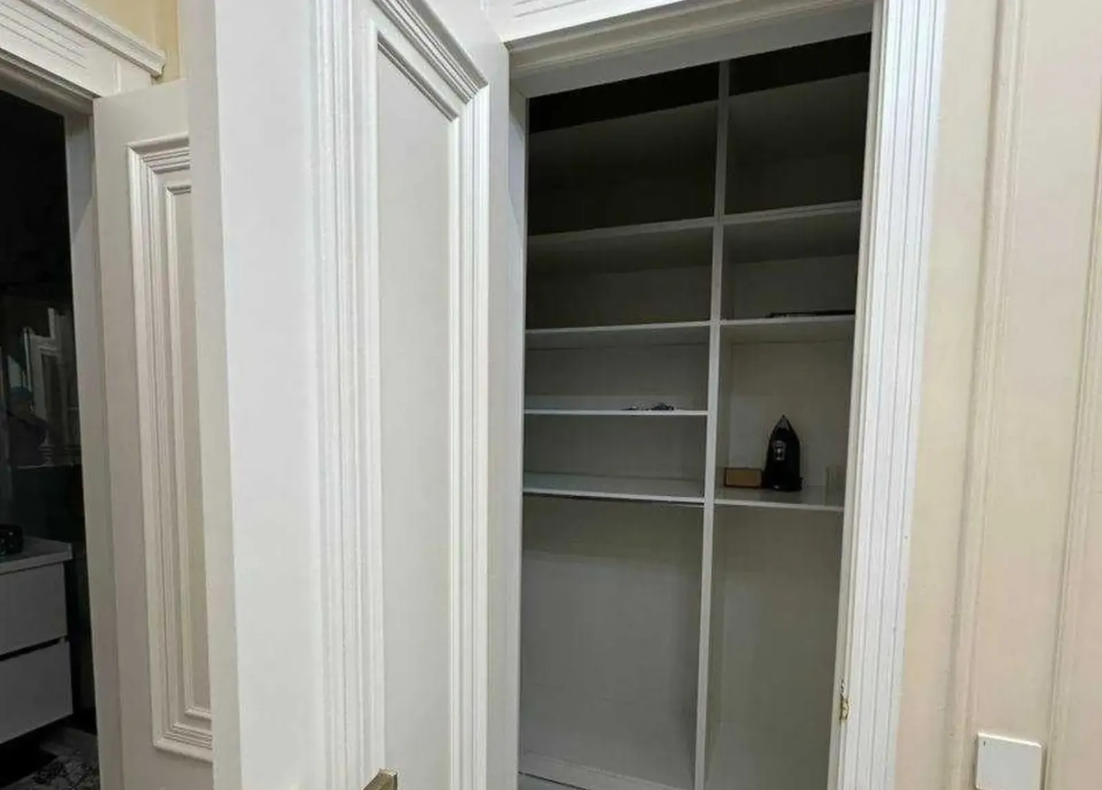 2-комн. квартира, 8 этаж, 80м², Шохмансур