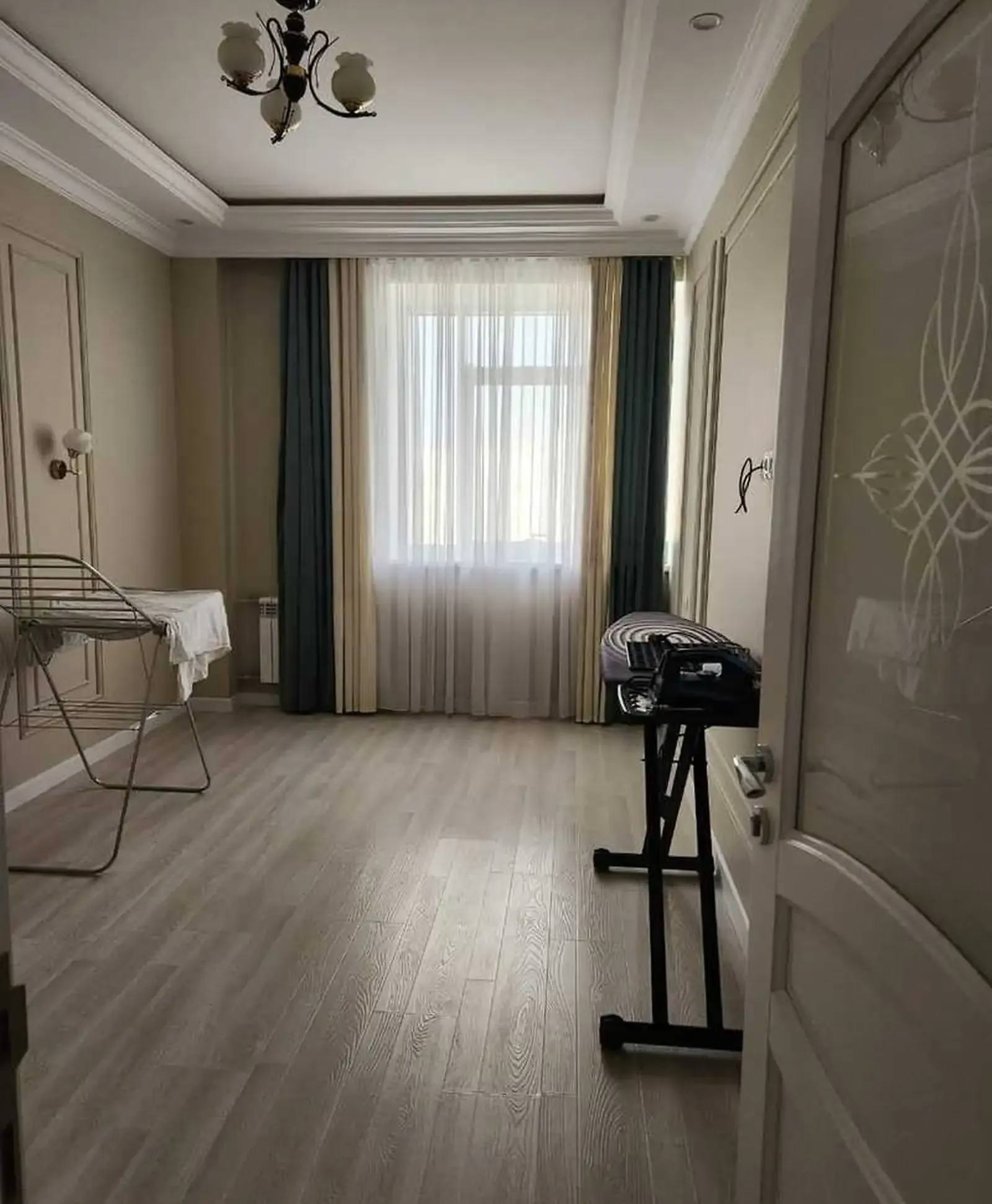 3-комн. квартира, 15 этаж, 137м², Ватан