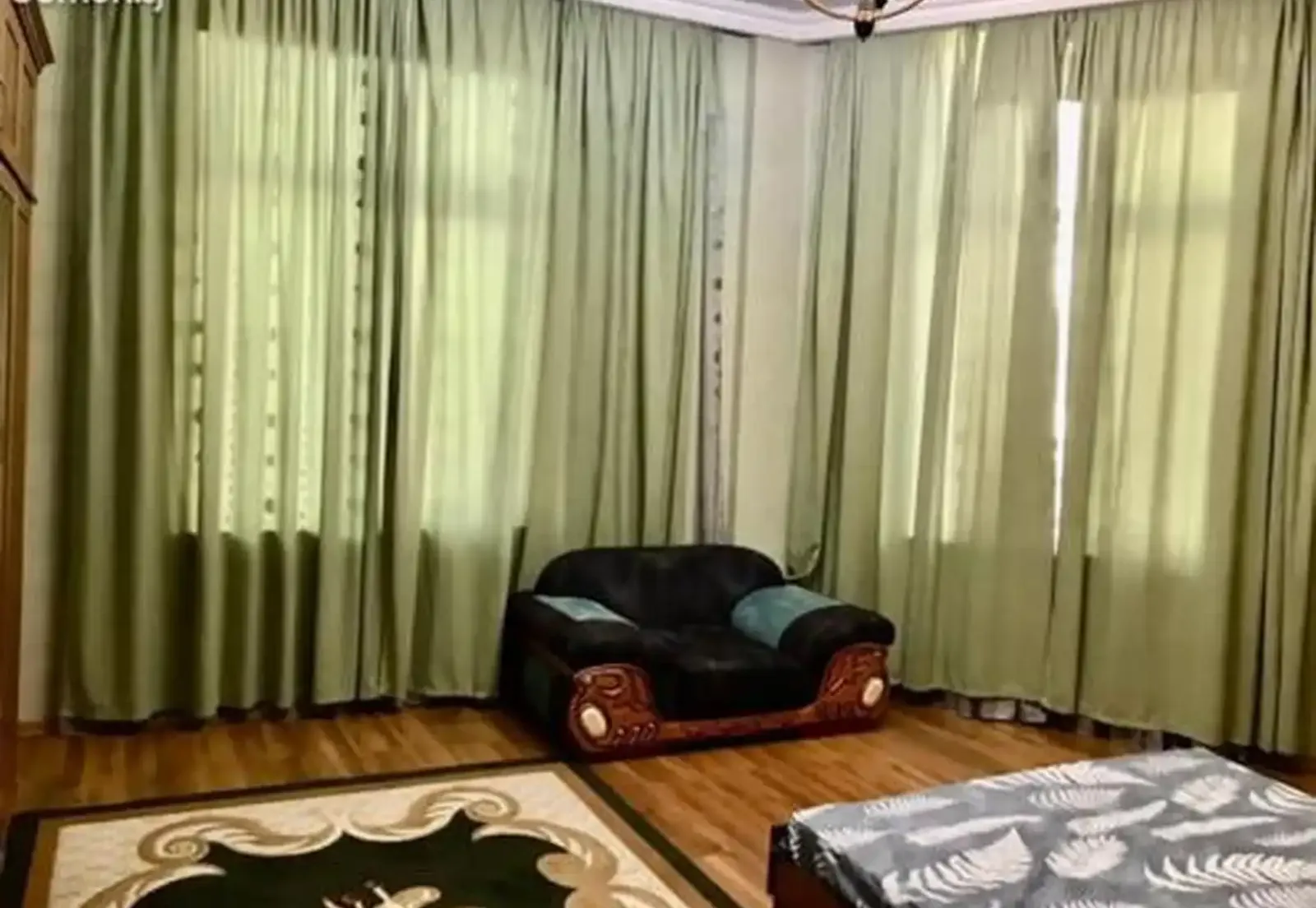 3-комн. квартира, 3 этаж, 140м², Сино