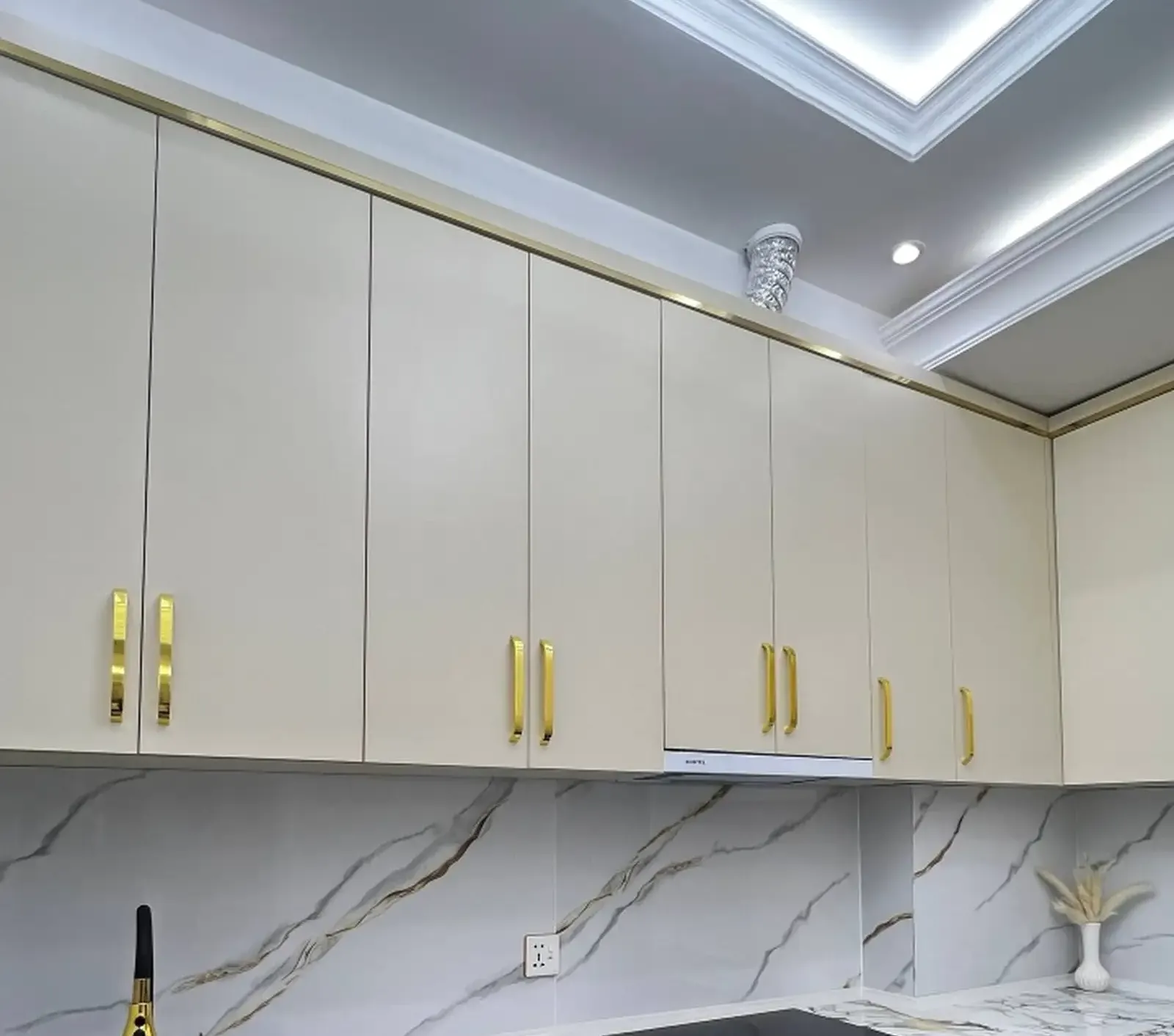2-к квартира, 13 этаж, 73 м², Шохмансур 3 база