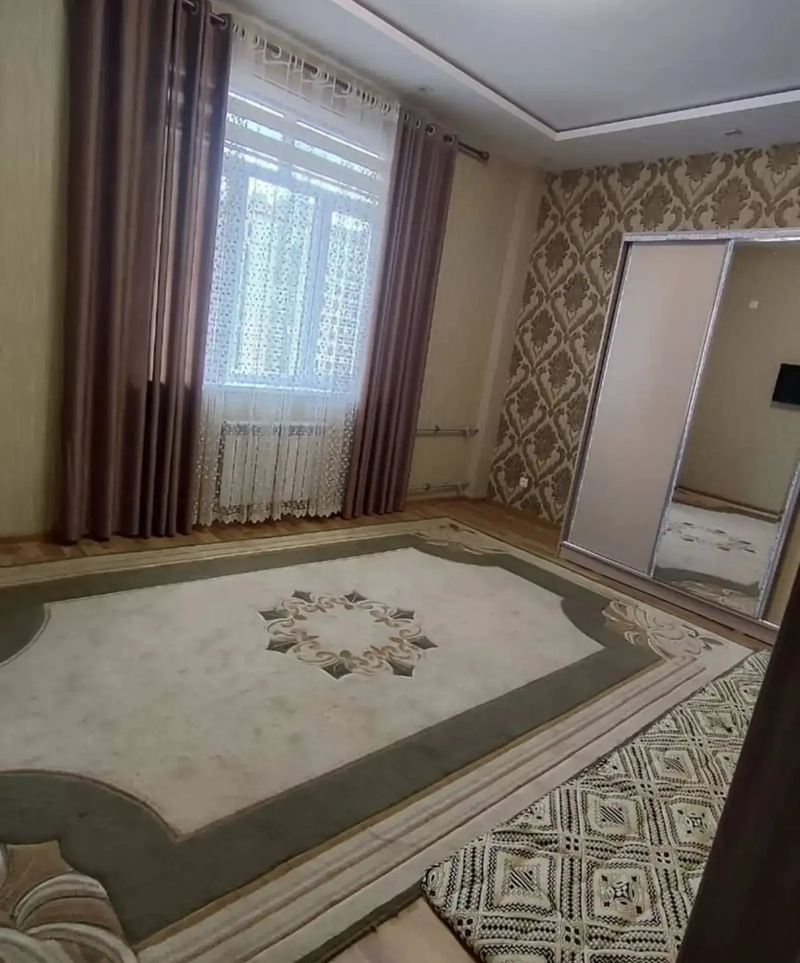 3-комн. квартира, 10 этаж, 55м², Сомони