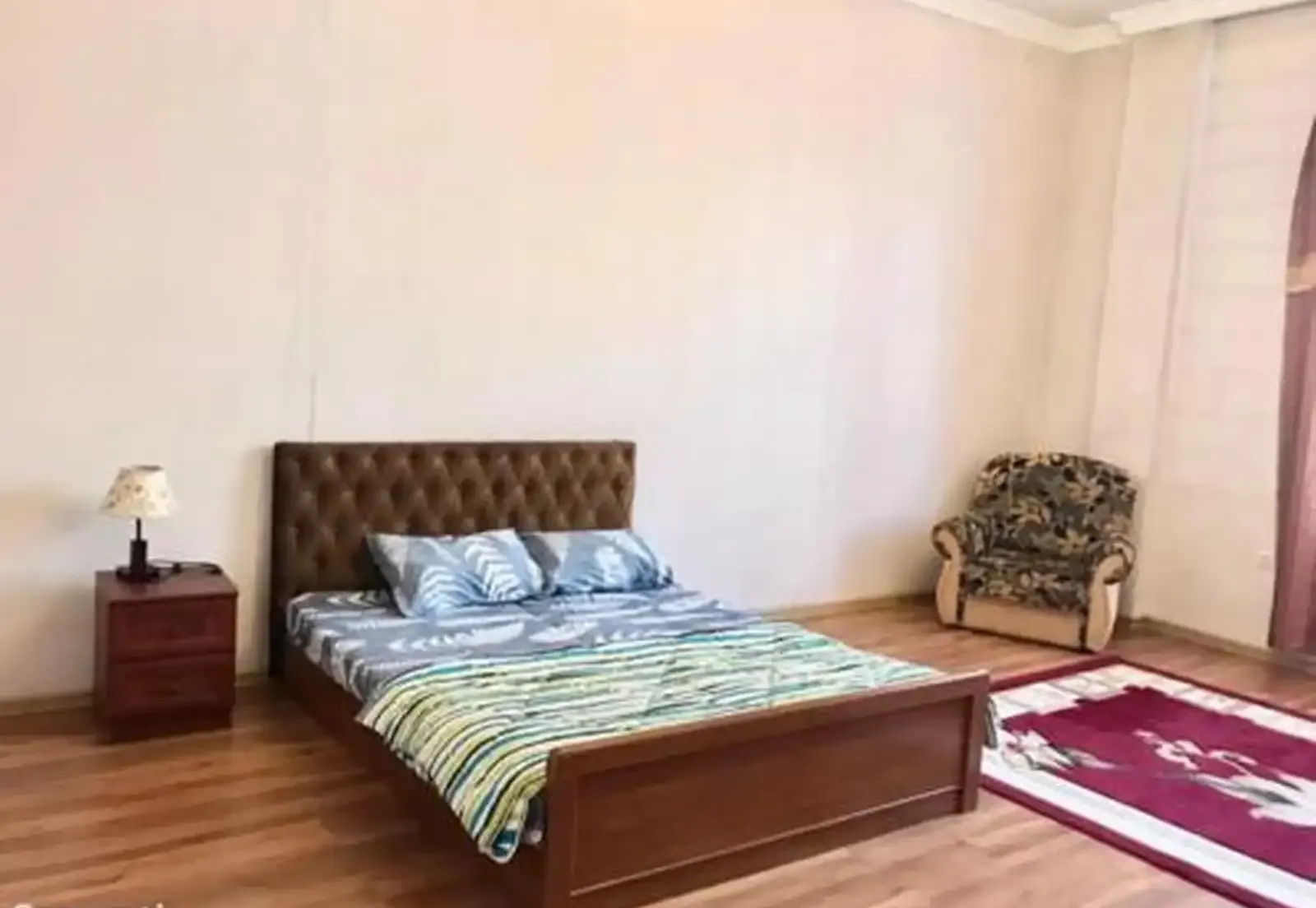 3-комн. квартира, 3 этаж, 140м², Сино
