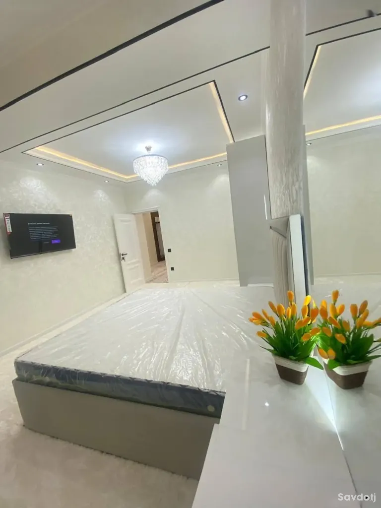 3-комн. квартира, 8 этаж, 75 м², сино