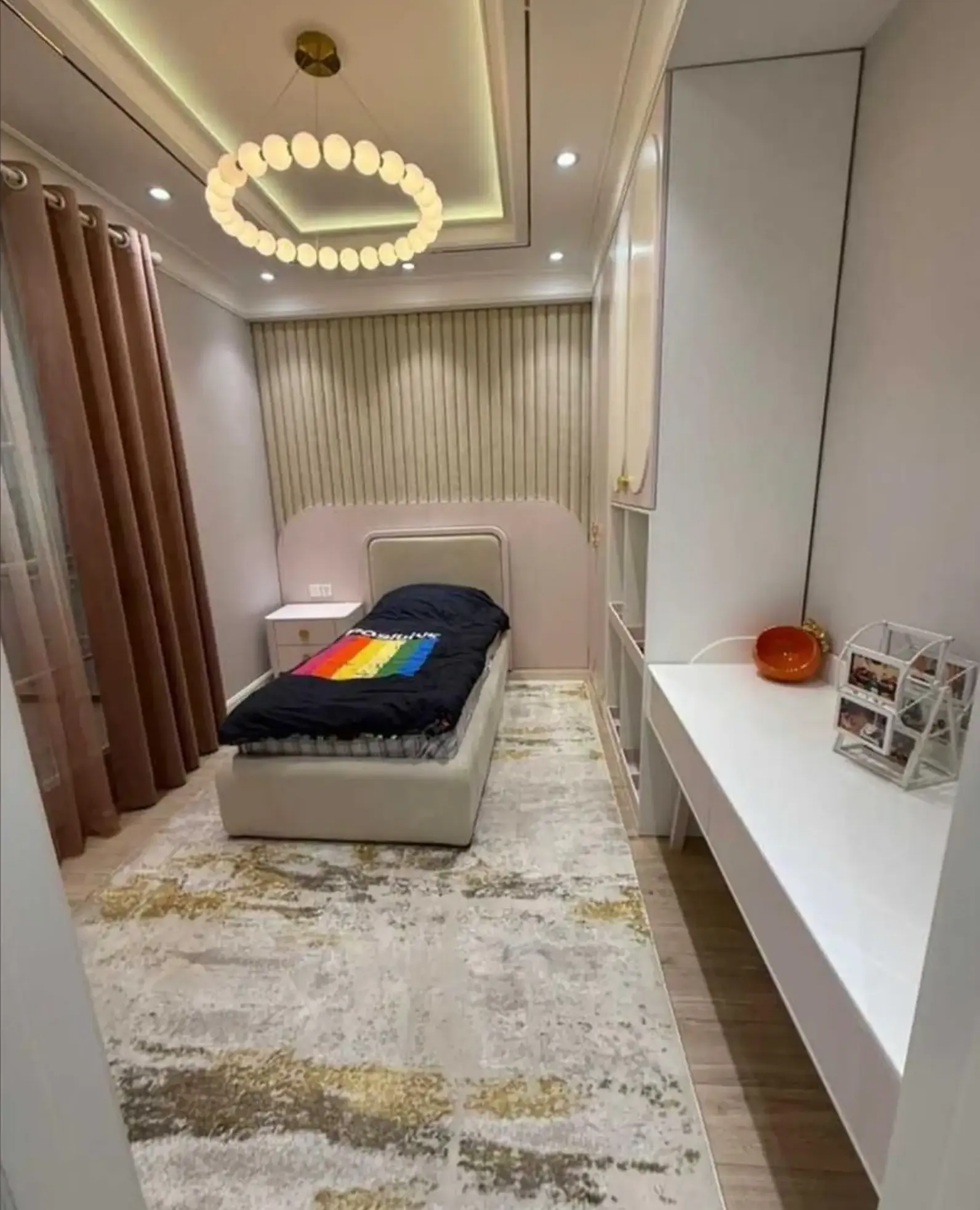 4-комн. квартира, 13 этаж, 150м², Сомони