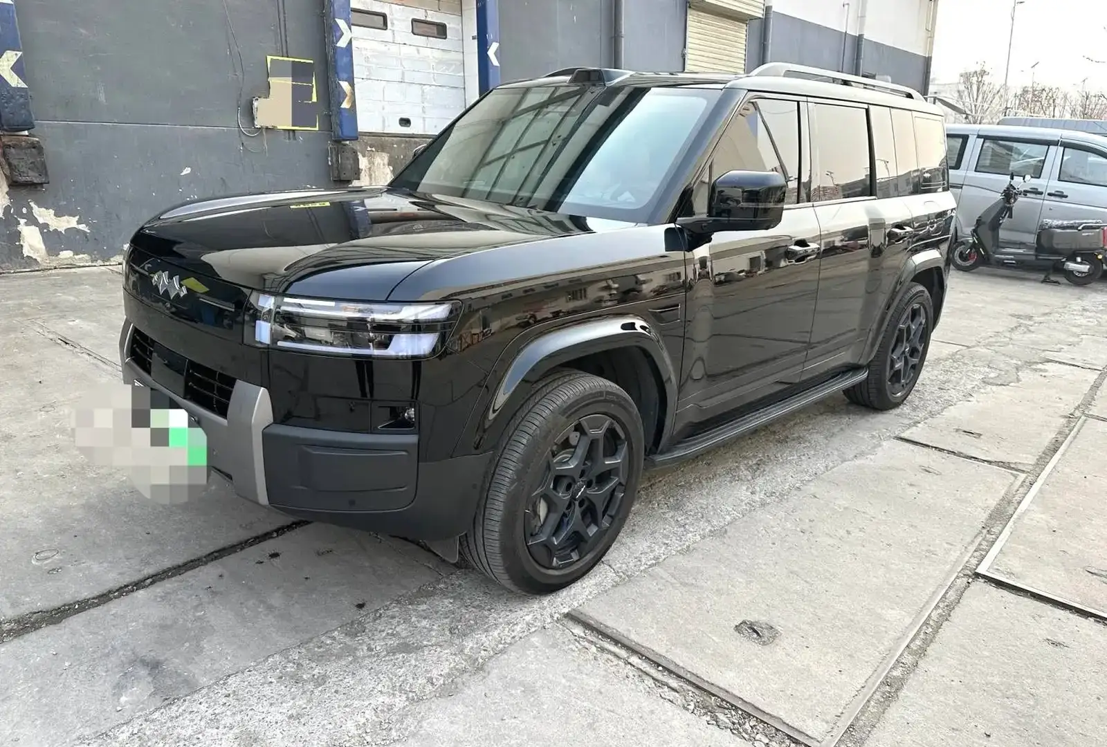 BYD Leopard 8,